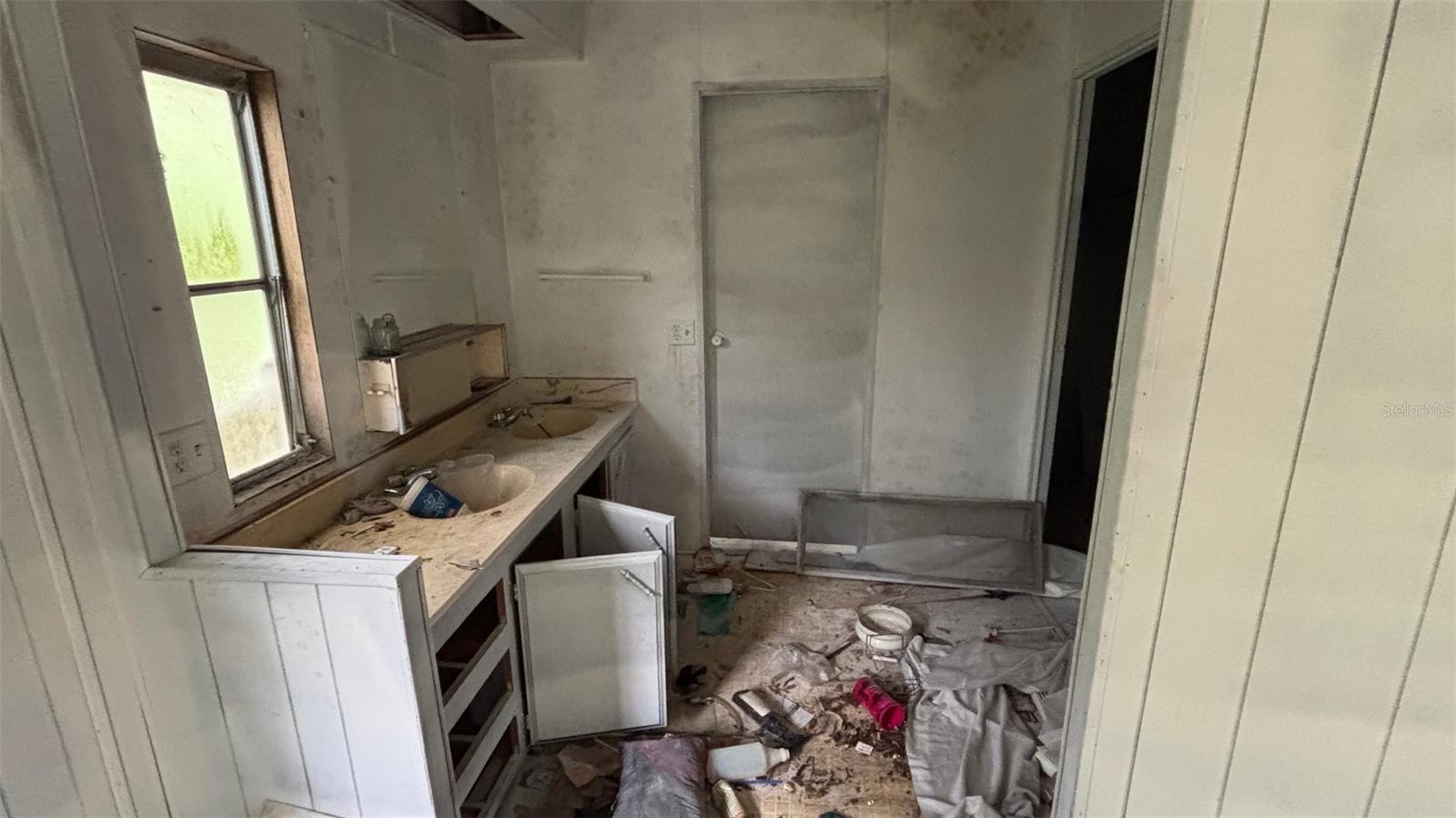 Image 21 of 58 For 8185 Jasmine Avenue