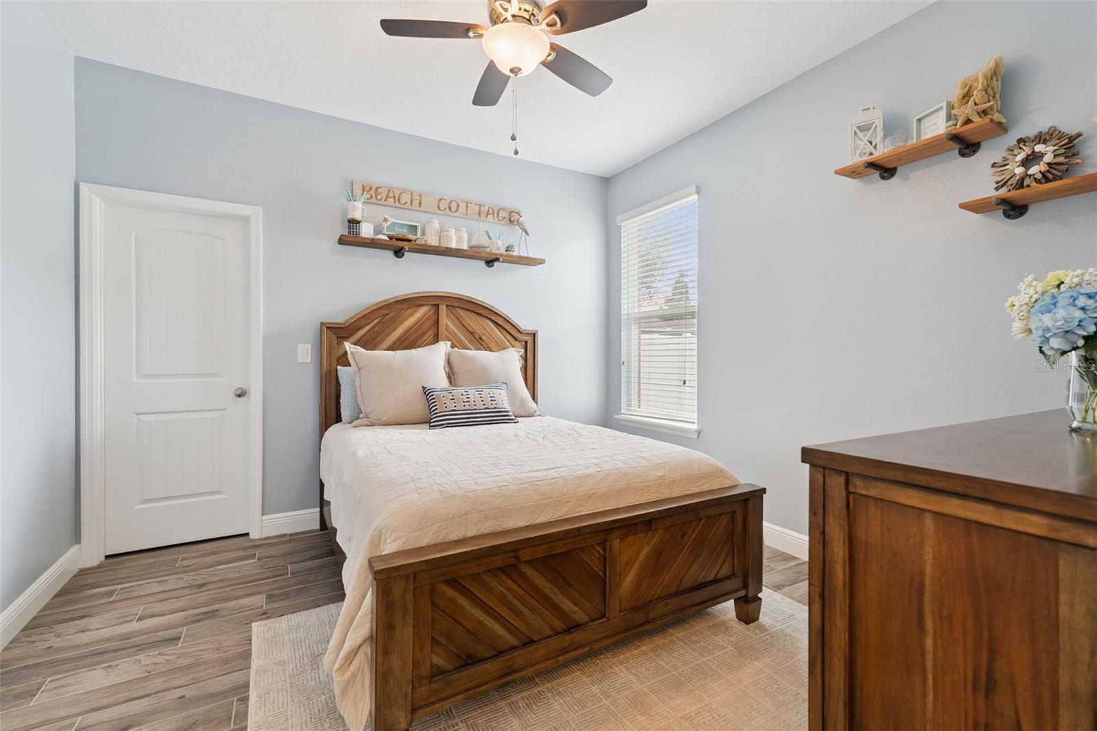 Image 19 of 47 For 117 Magneta Loop