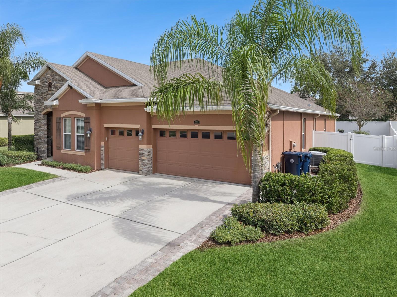 Image 44 of 47 For 117 Magneta Loop