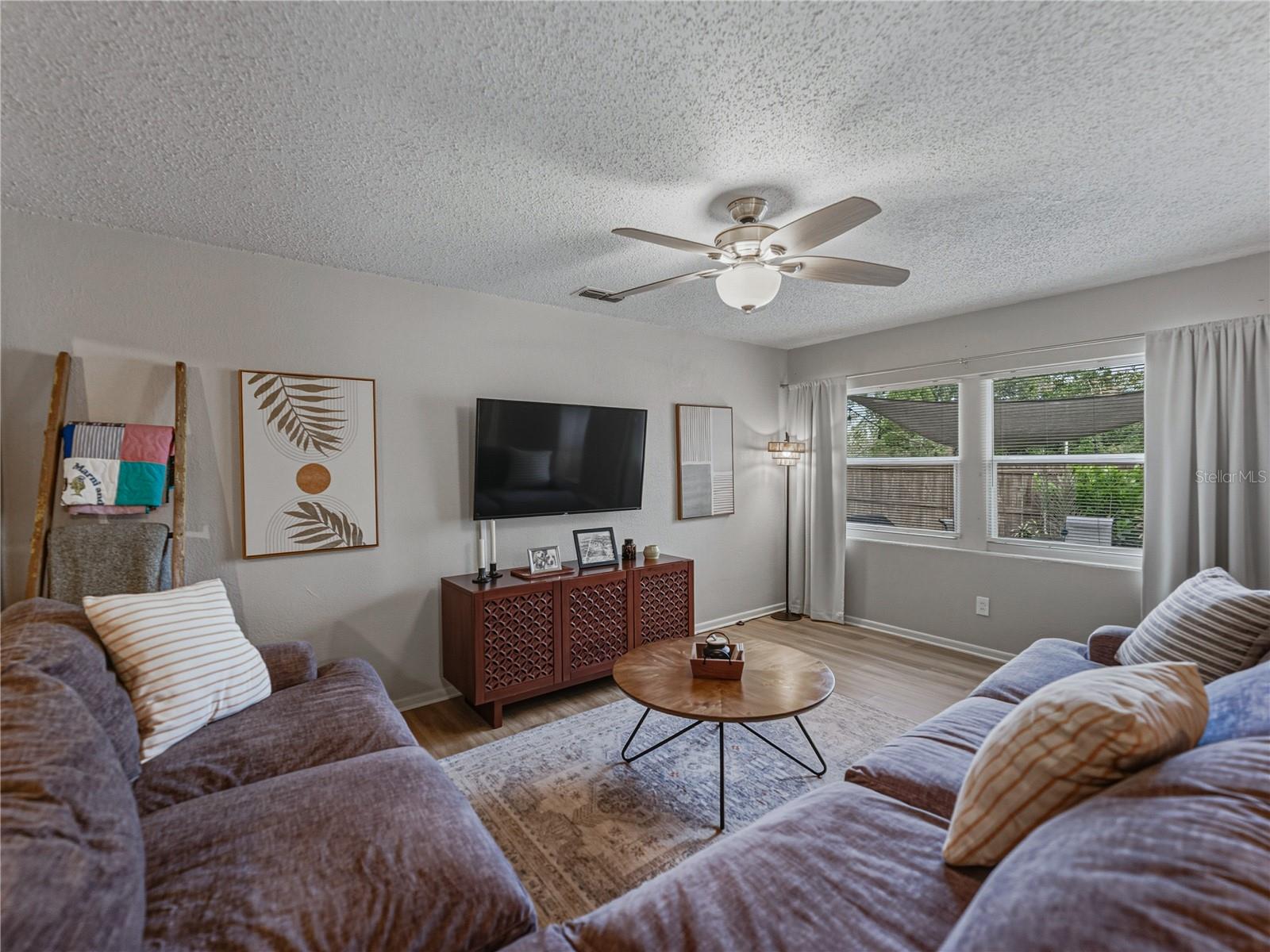 Image 18 of 80 For 228 Azalea Street