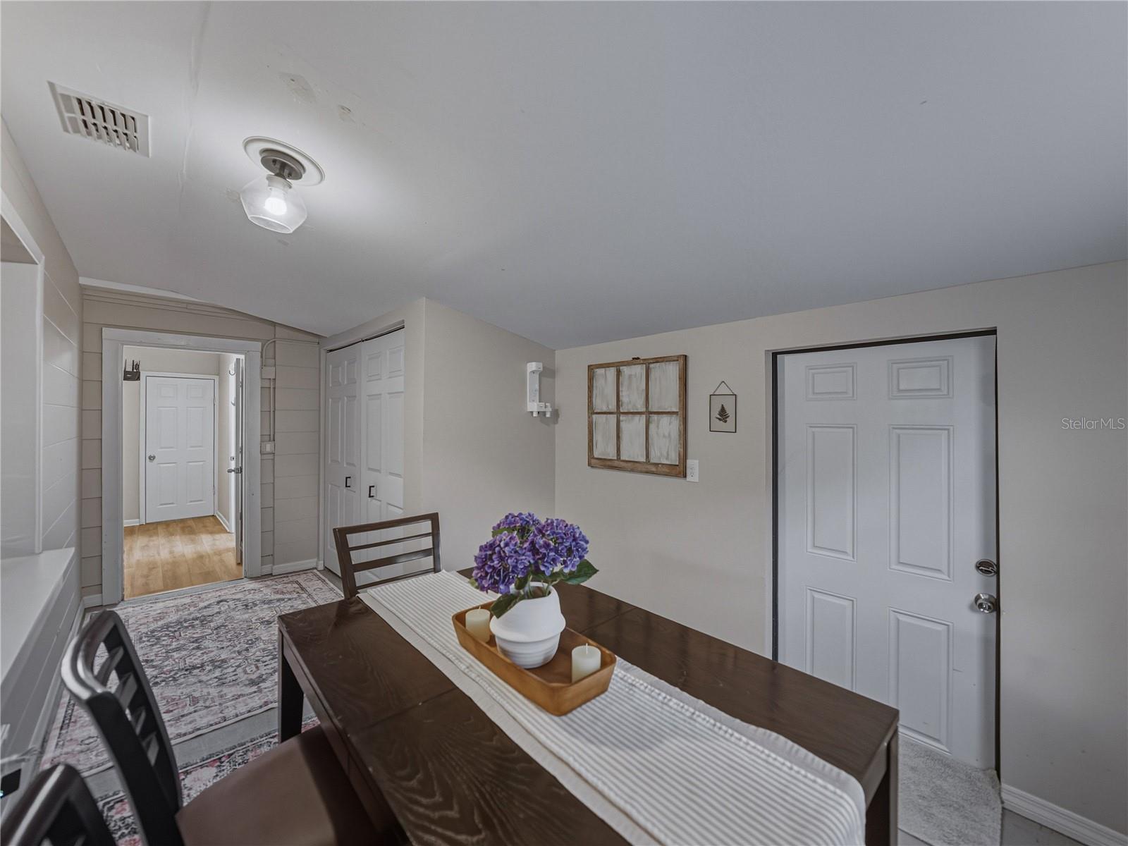 Image 30 of 80 For 228 Azalea Street