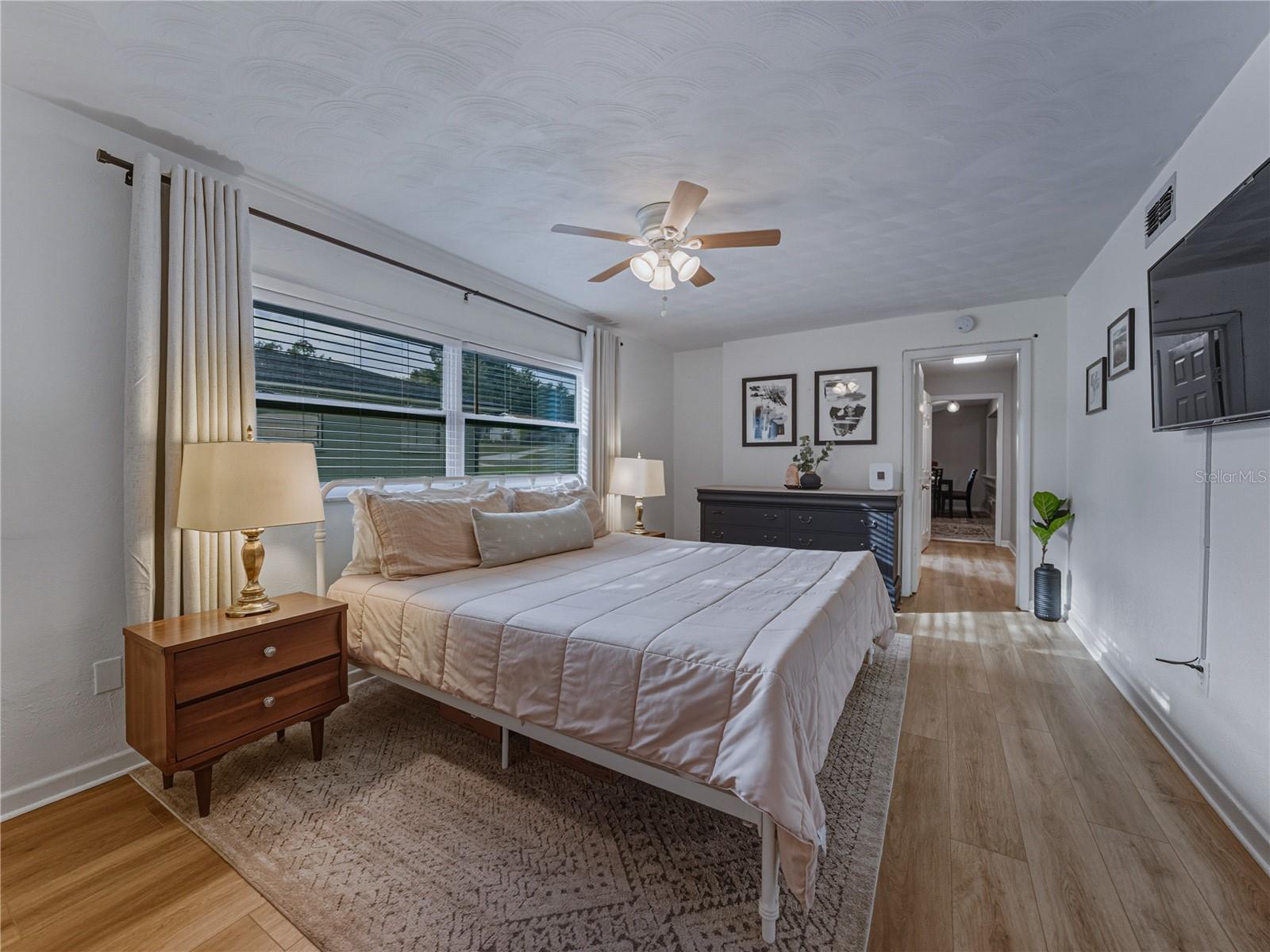 Image 33 of 80 For 228 Azalea Street