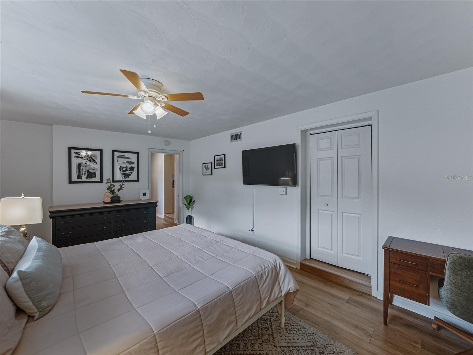 Image 35 of 80 For 228 Azalea Street