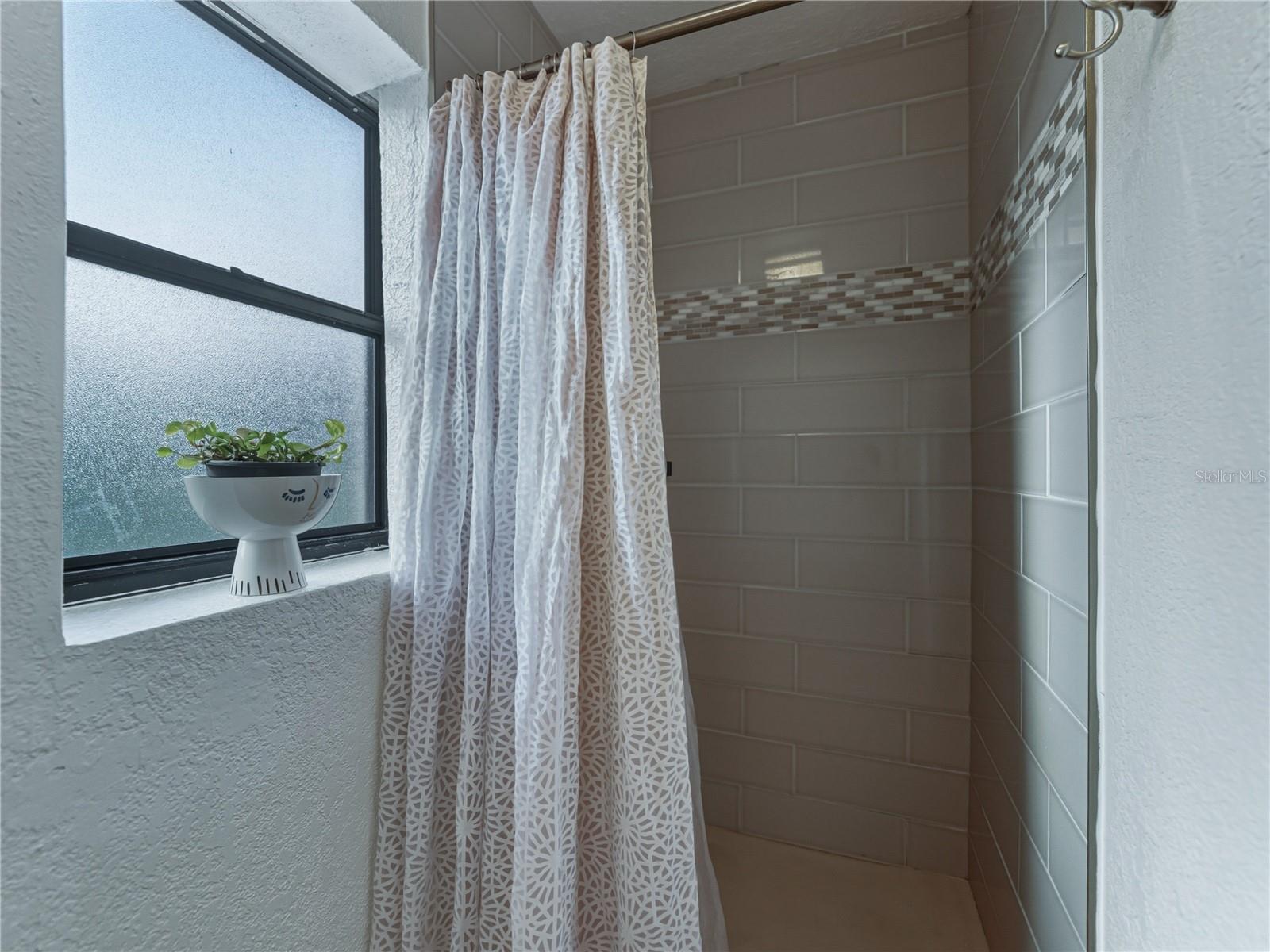 Image 38 of 80 For 228 Azalea Street