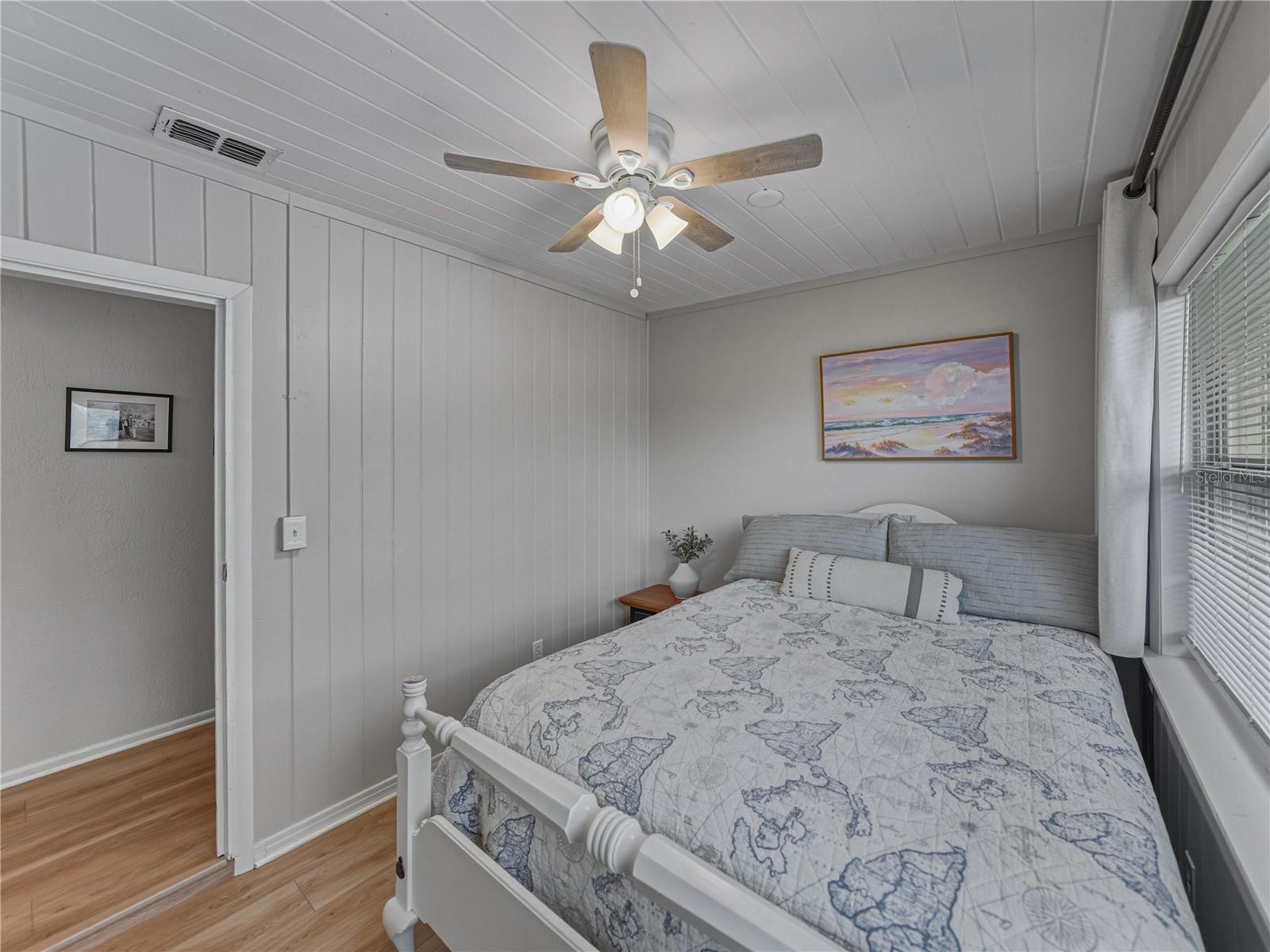 Image 41 of 80 For 228 Azalea Street