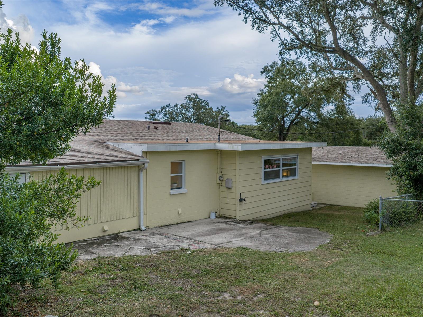 Image 63 of 80 For 228 Azalea Street