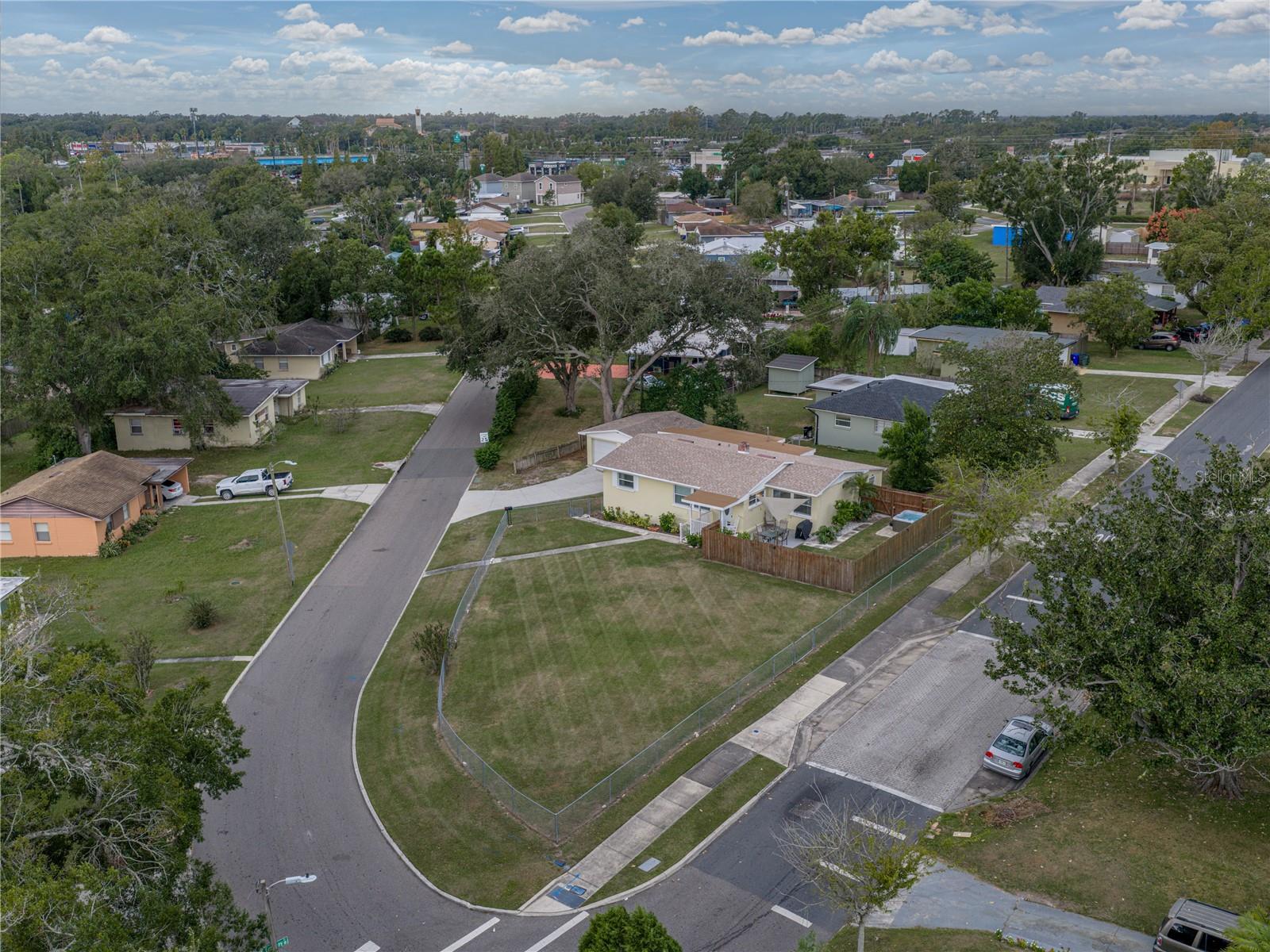 Image 70 of 80 For 228 Azalea Street