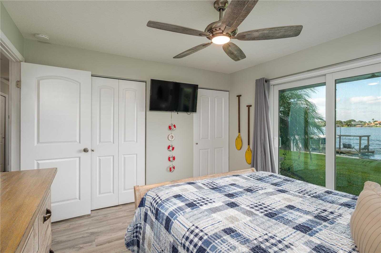 Image 21 of 57 For 6707 Winterset Gardens Road