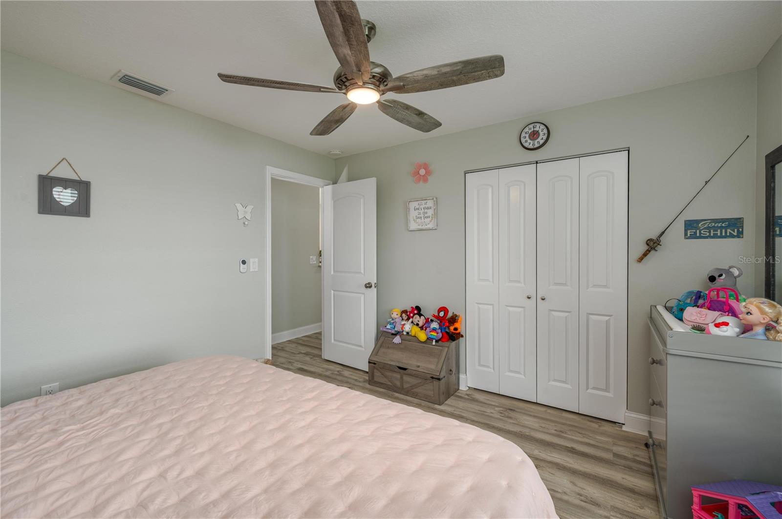 Image 26 of 57 For 6707 Winterset Gardens Road