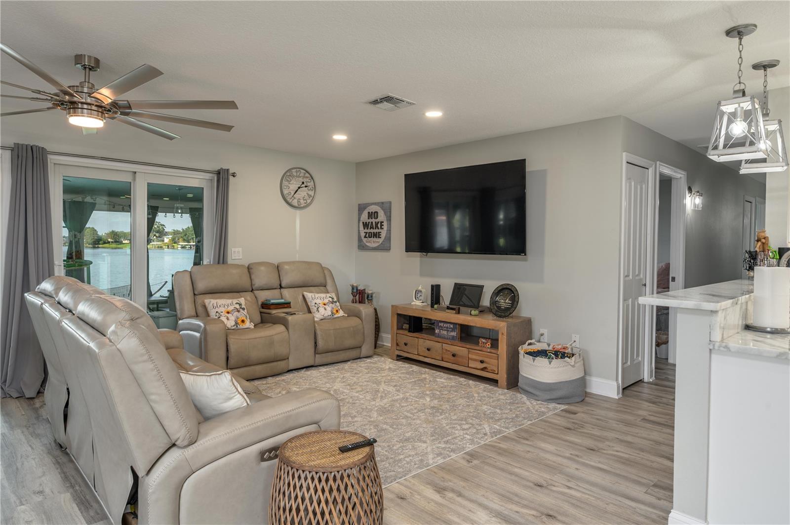 Image 9 of 57 For 6707 Winterset Gardens Road