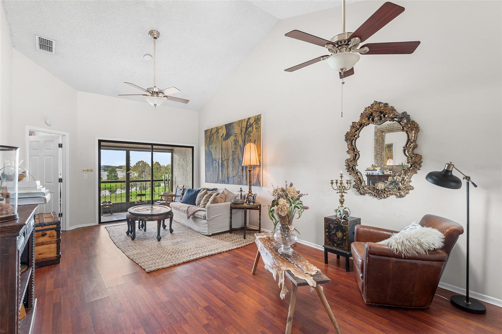 Image 10 of 27 For 714 Magnolia Place 714