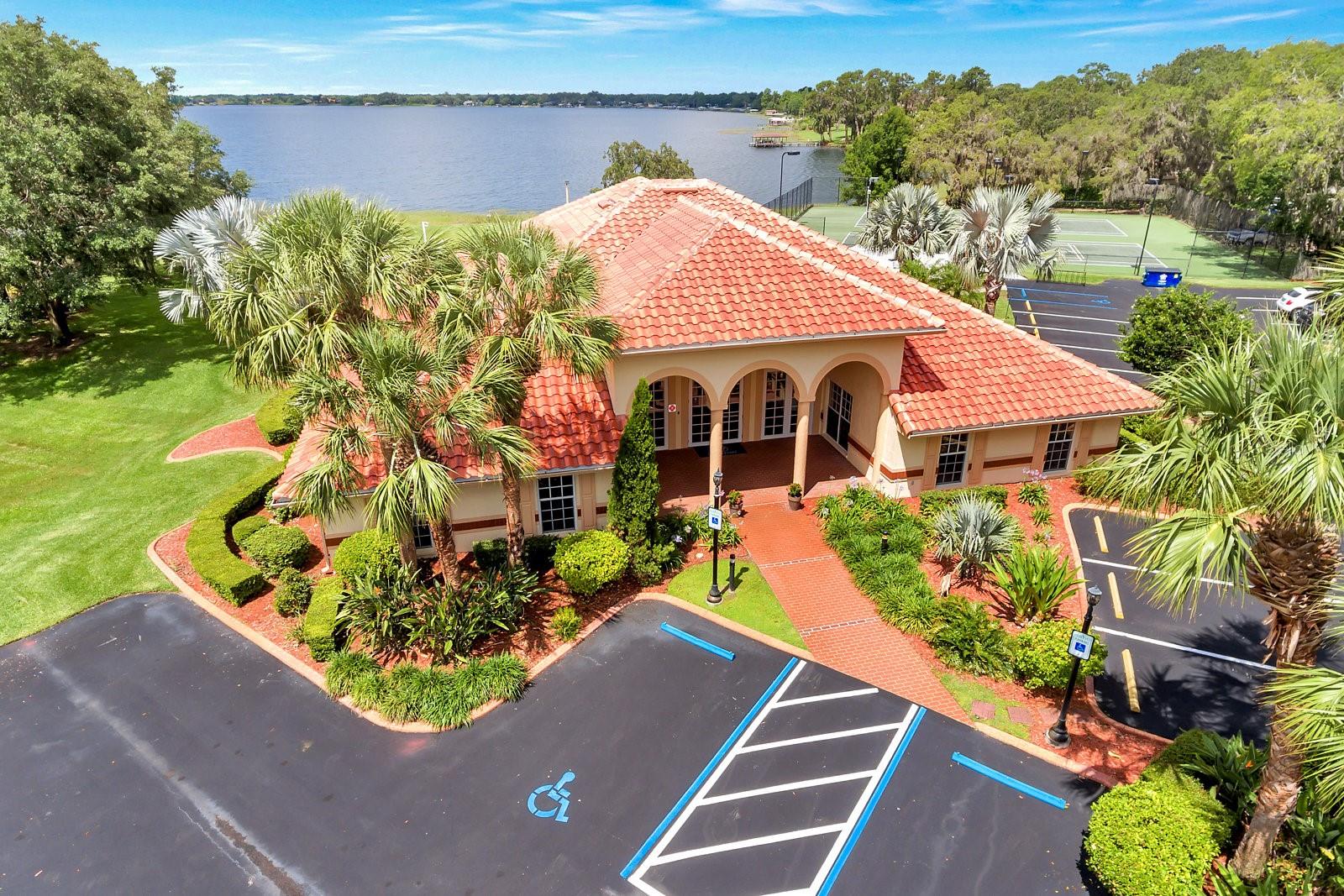 Image 23 of 27 For 714 Magnolia Place 714