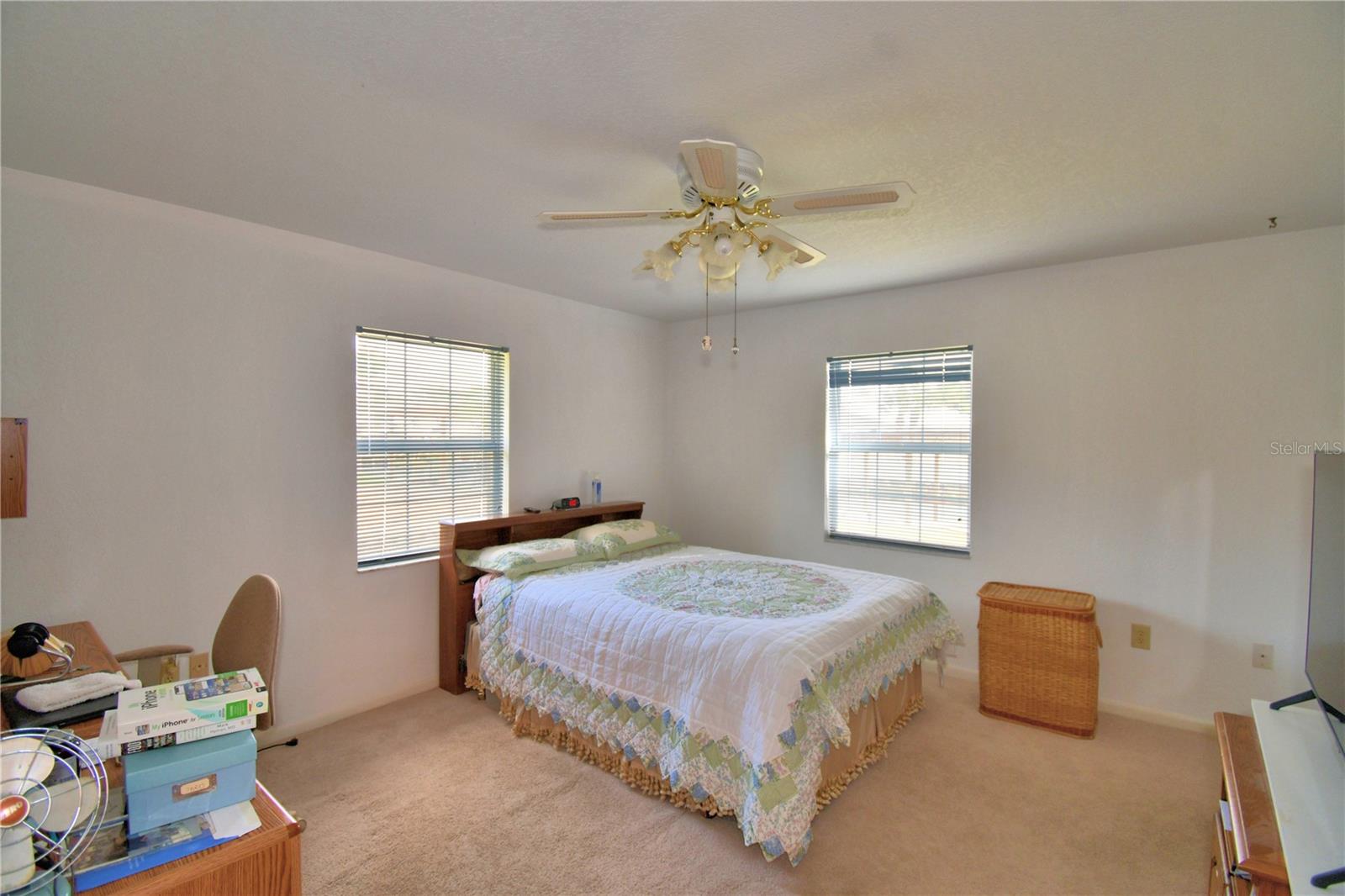 Image 18 of 56 For 66 Perch Street