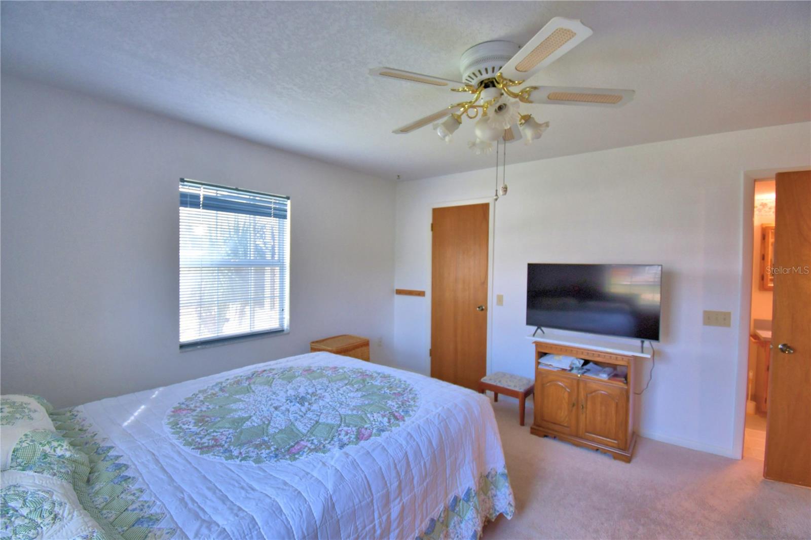 Image 19 of 56 For 66 Perch Street