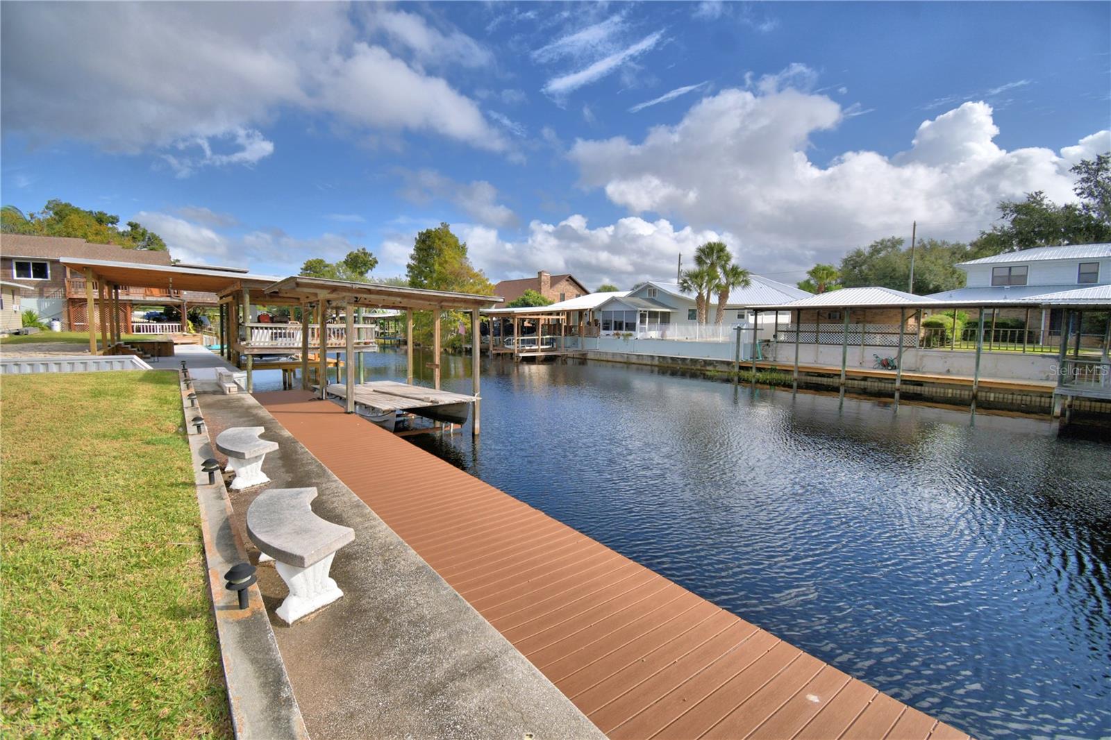 Image 38 of 56 For 66 Perch Street