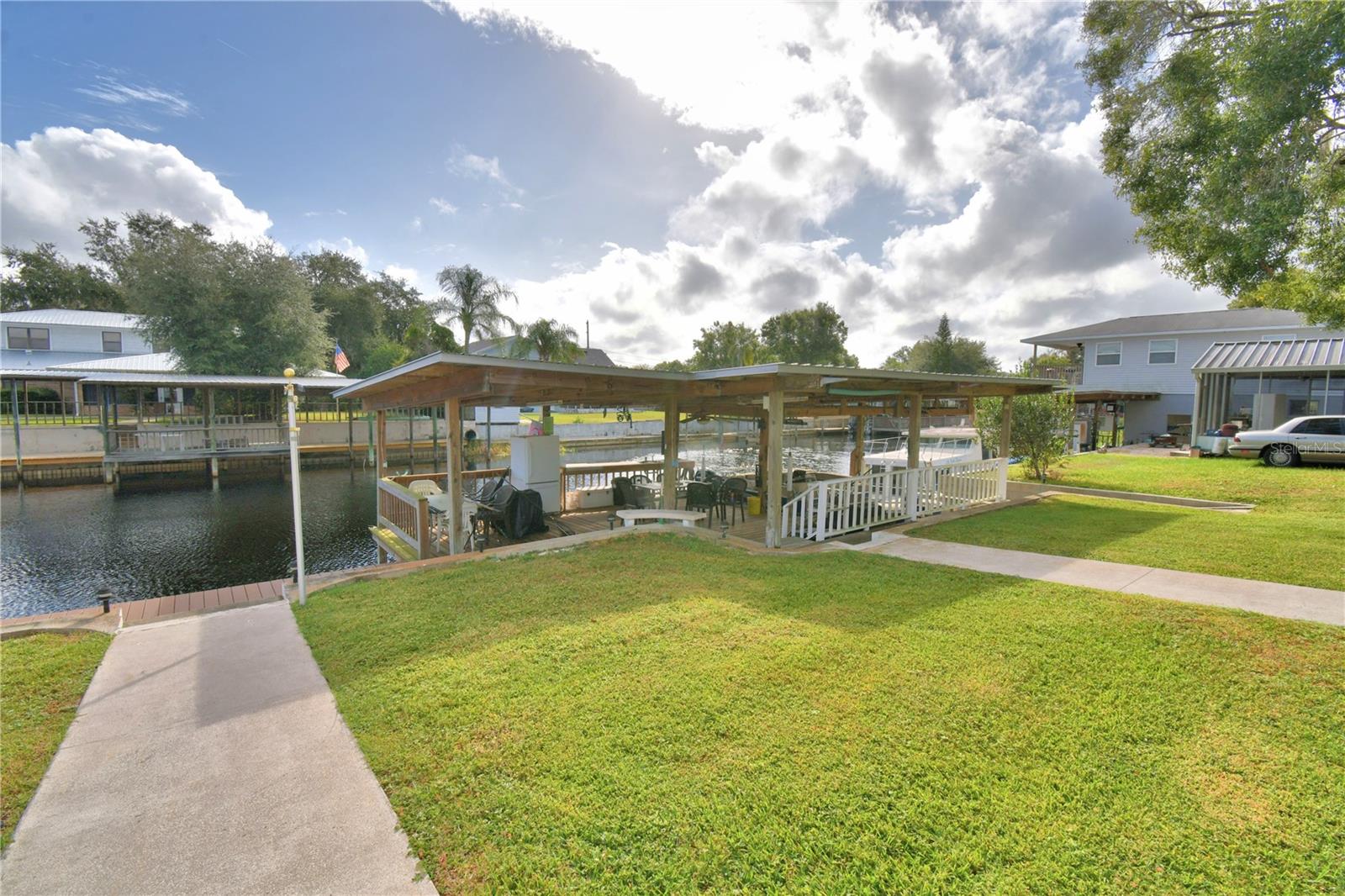 Image 42 of 56 For 66 Perch Street