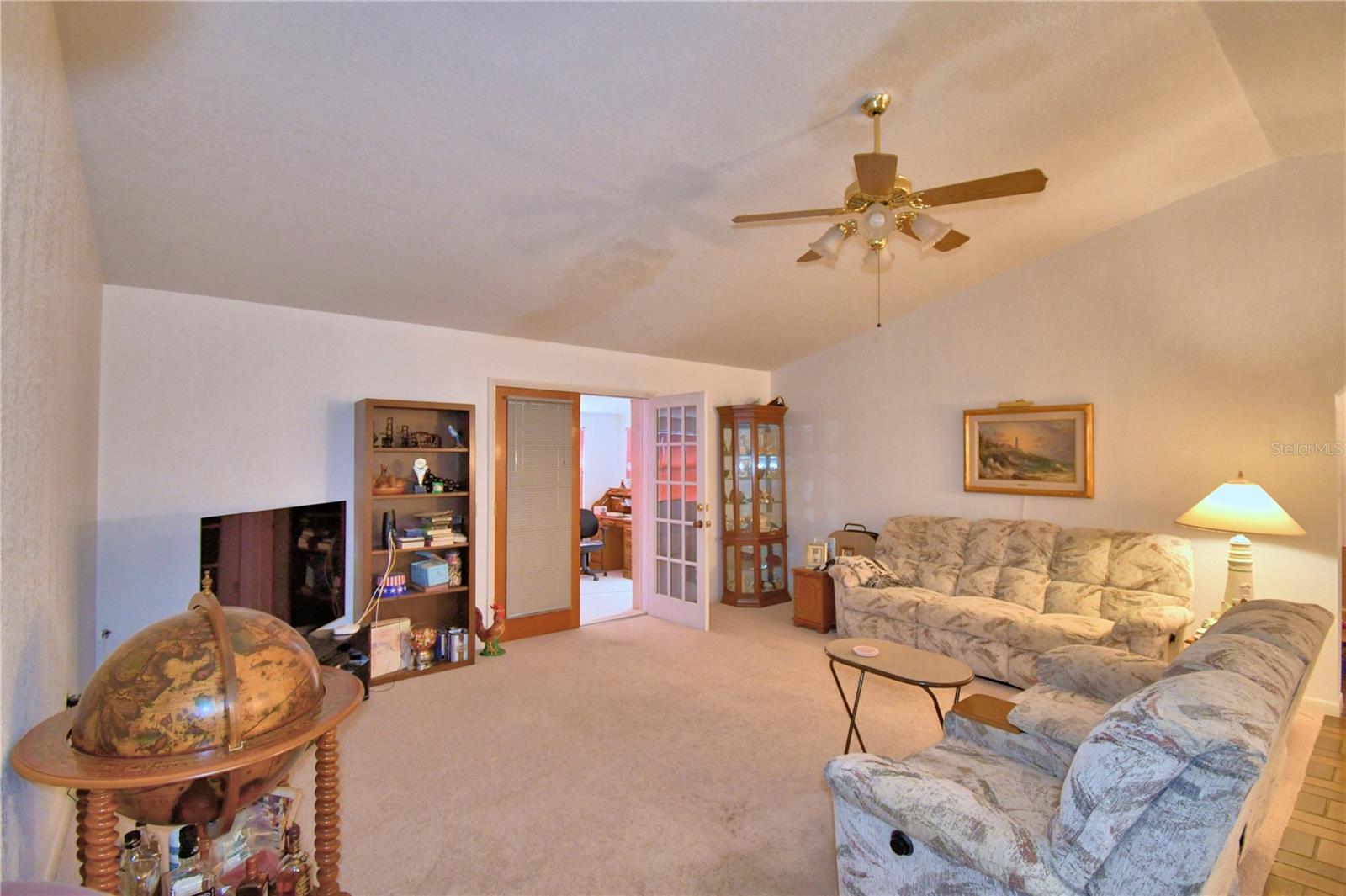 Image 5 of 56 For 66 Perch Street