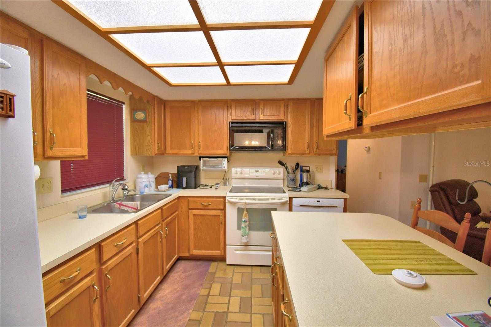 Image 8 of 56 For 66 Perch Street