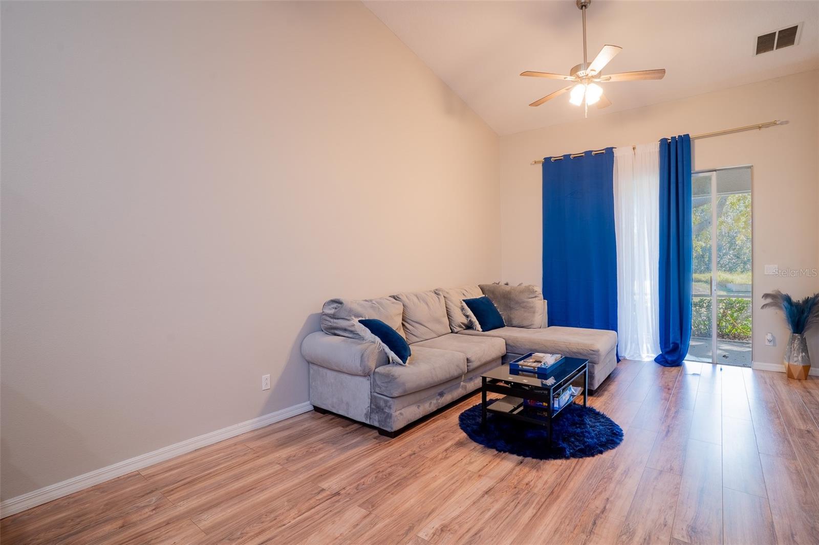 Image 3 of 24 For 2739 Rutledge Court