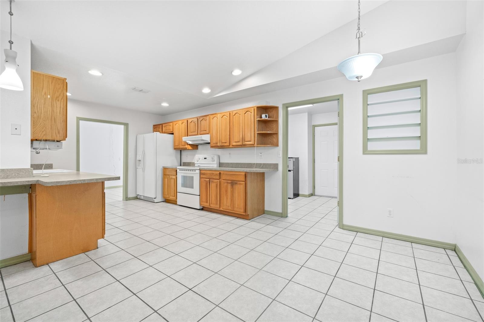 Image 16 of 53 For 2127 Noretta Lane