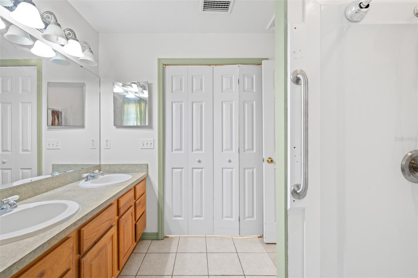 Image 30 of 53 For 2127 Noretta Lane