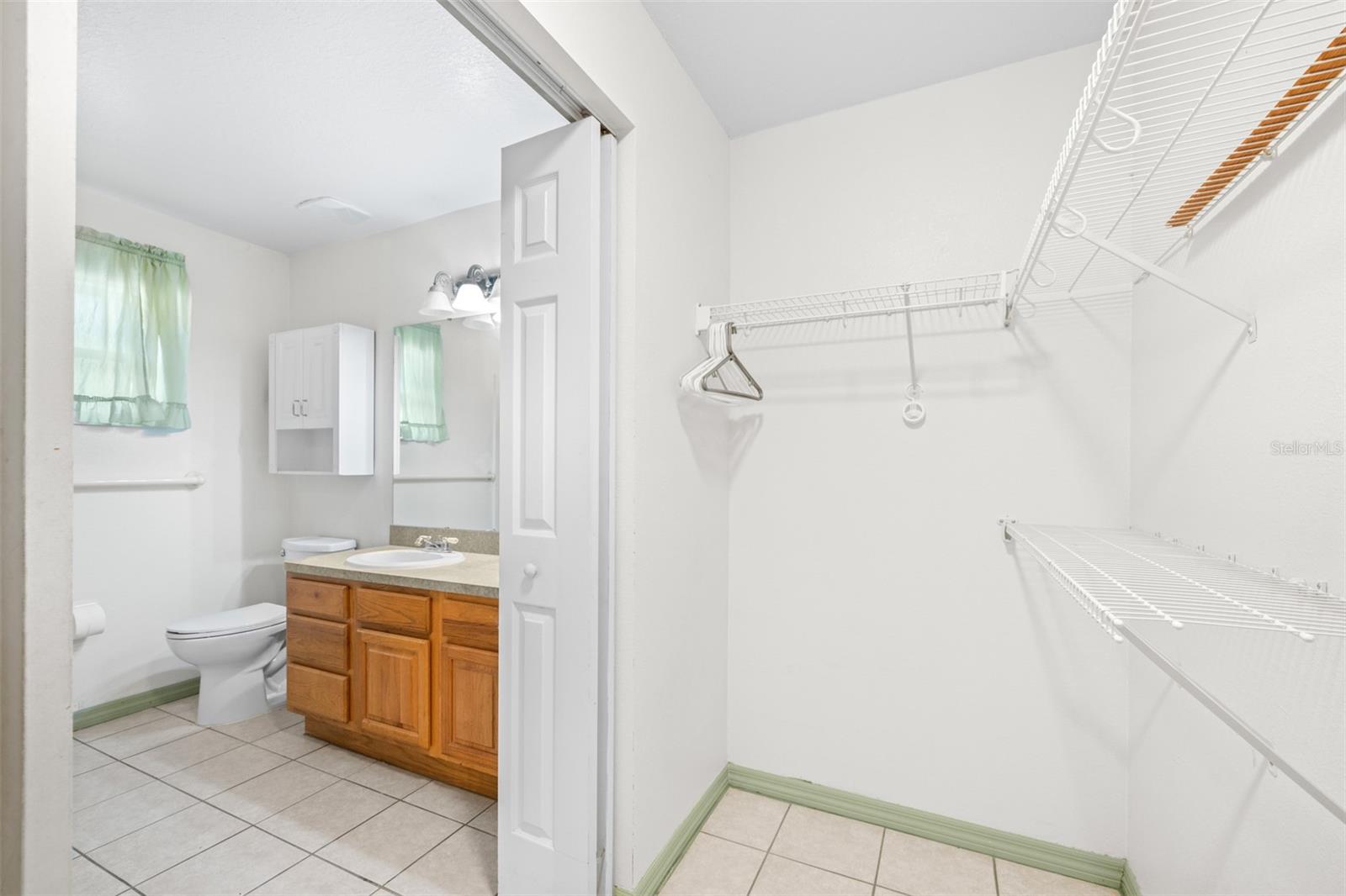 Image 31 of 53 For 2127 Noretta Lane