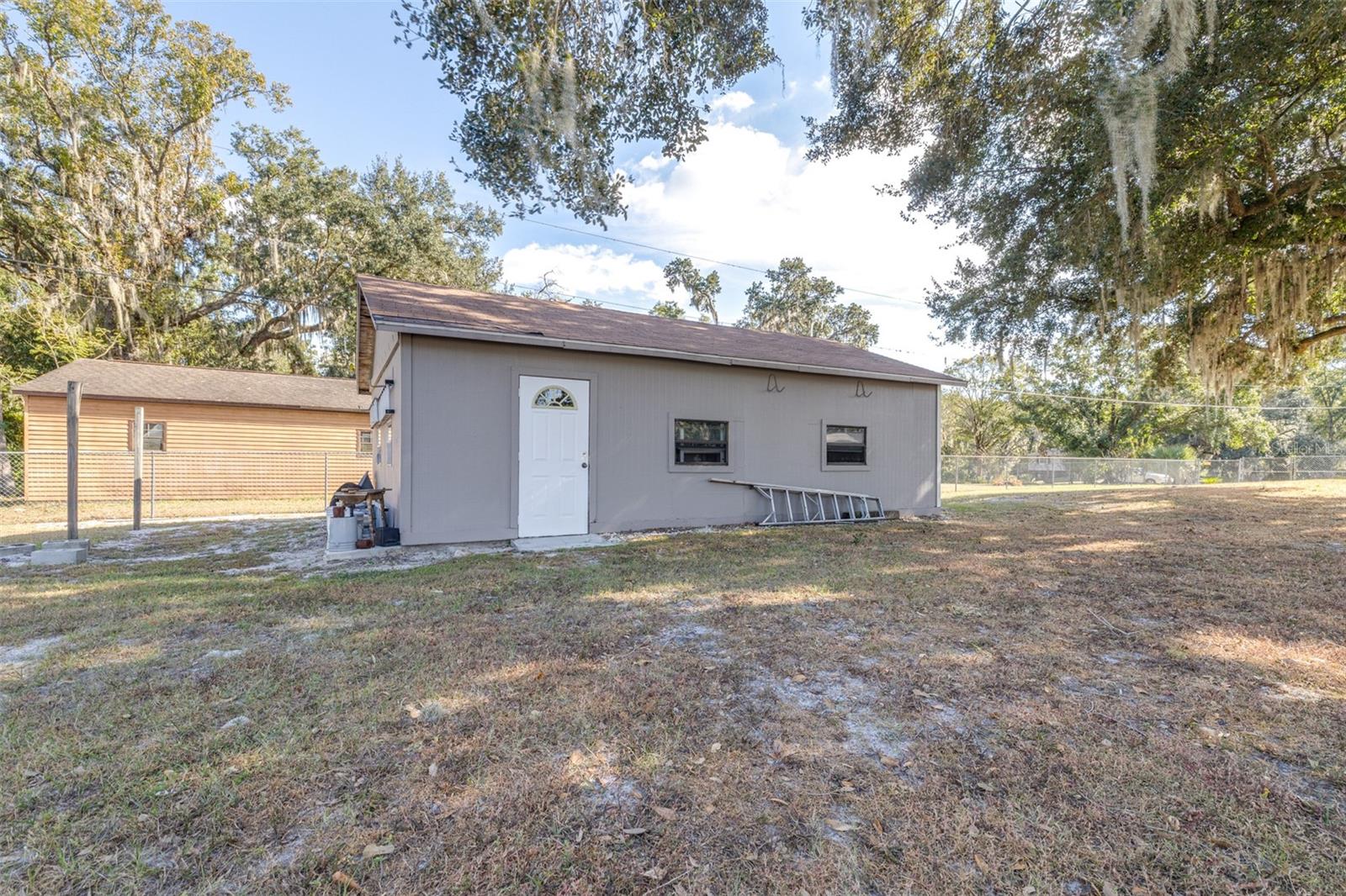 Image 49 of 53 For 2127 Noretta Lane