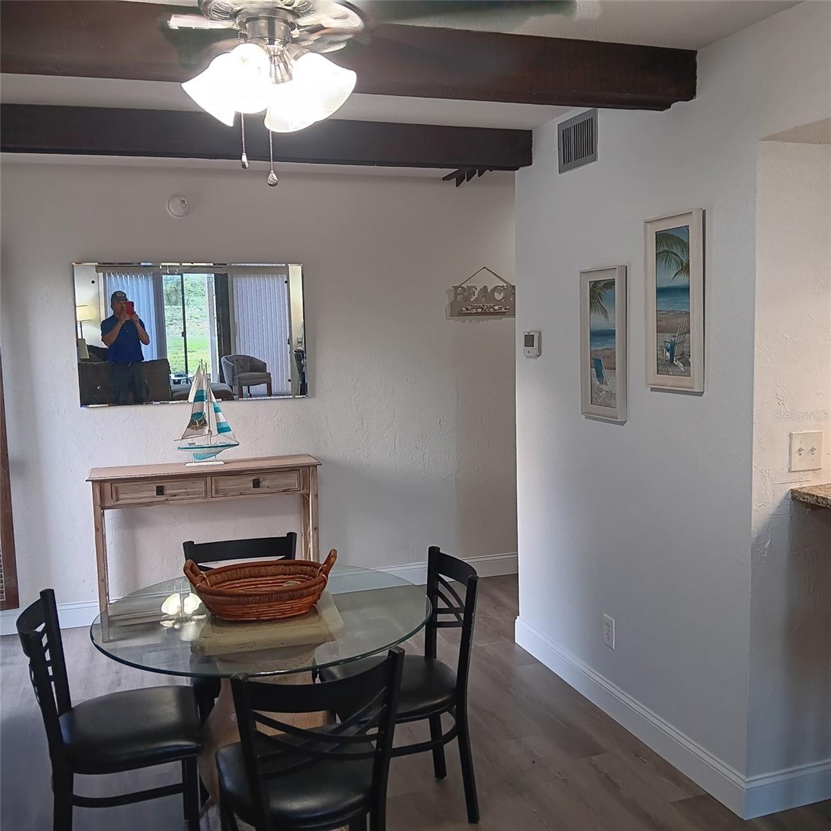 Image 10 of 17 For 2094 Corner Lake Drive 0