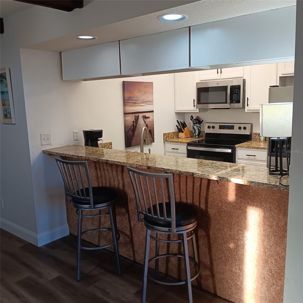 Image 17 of 17 For 2094 Corner Lake Drive 0