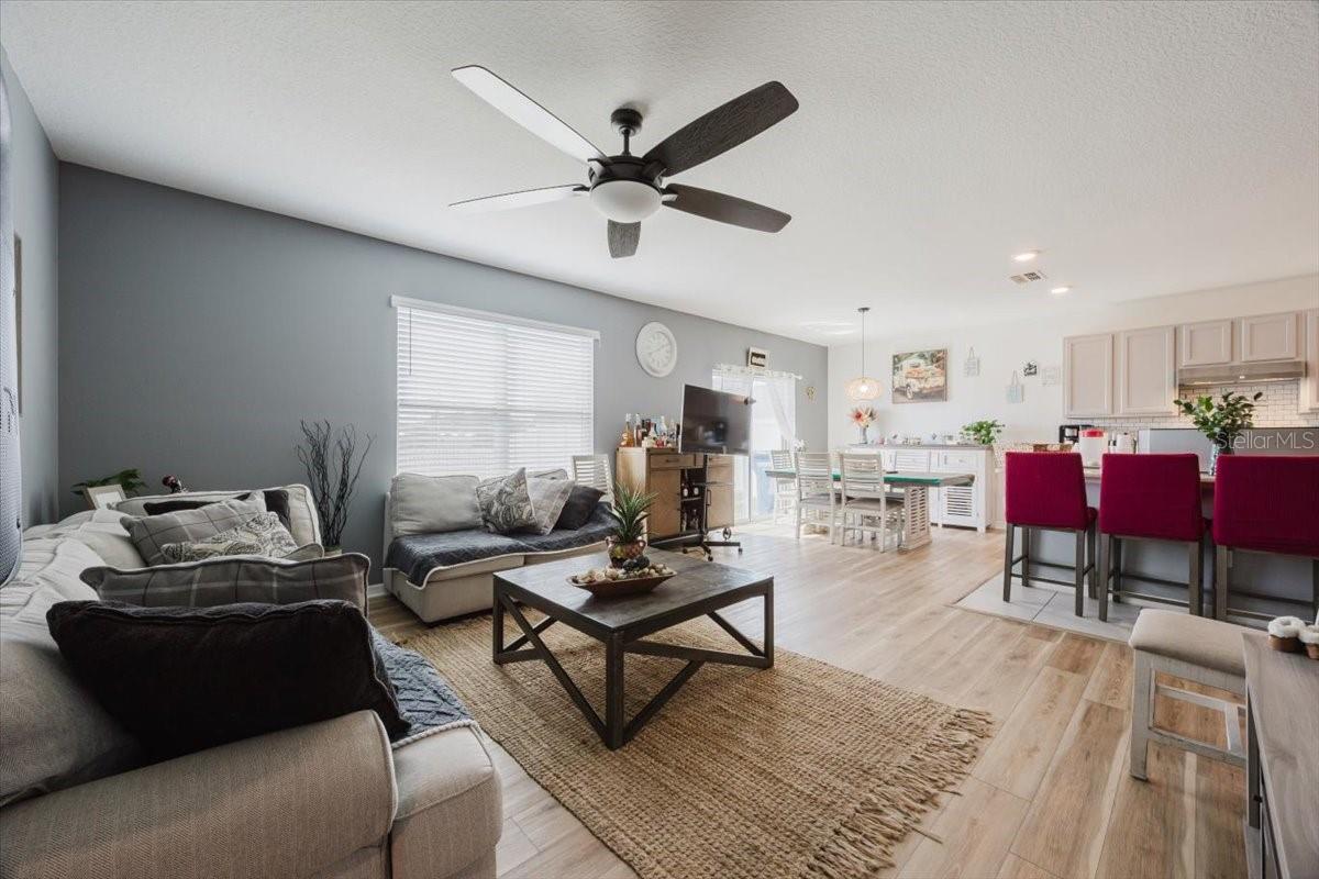 Image 12 of 28 For 344 Alexzander Way