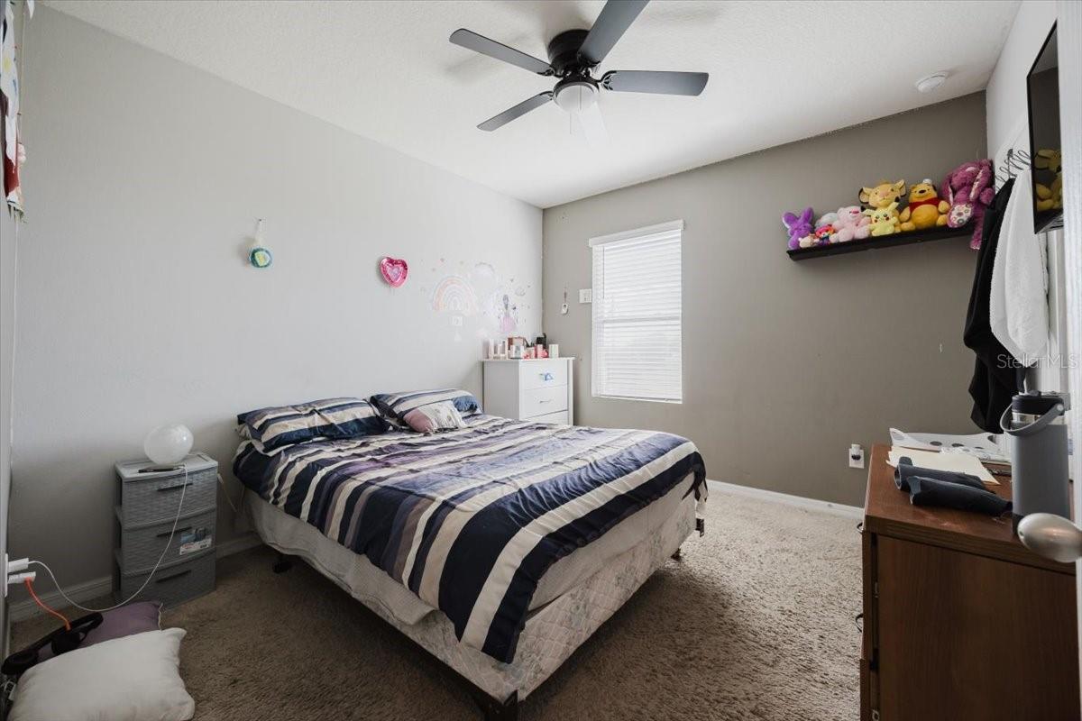 Image 21 of 28 For 344 Alexzander Way