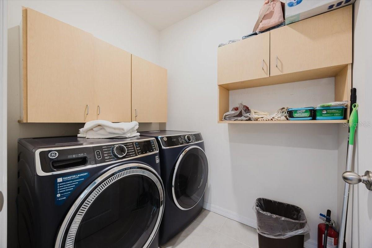 Image 22 of 28 For 344 Alexzander Way