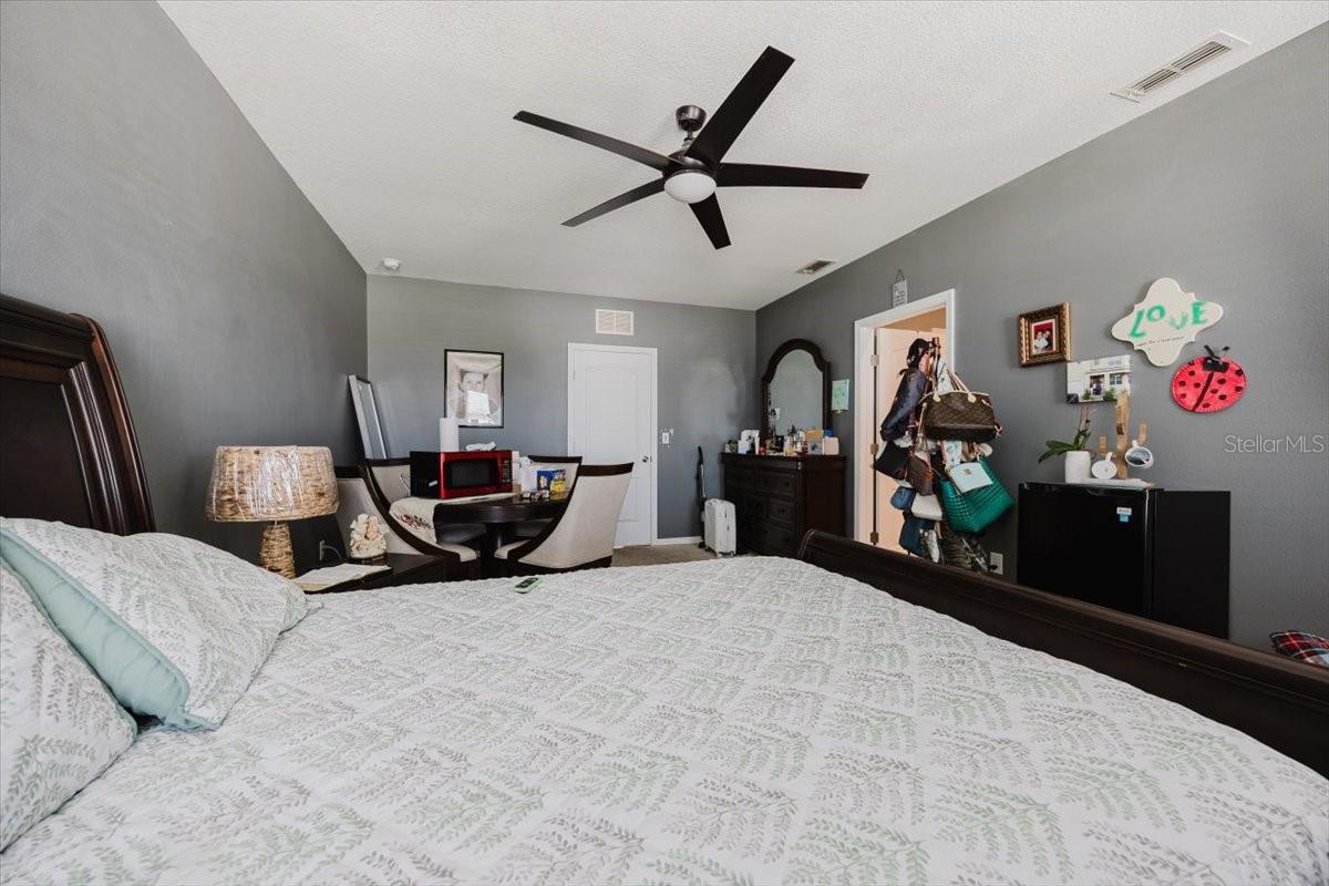 Image 24 of 28 For 344 Alexzander Way