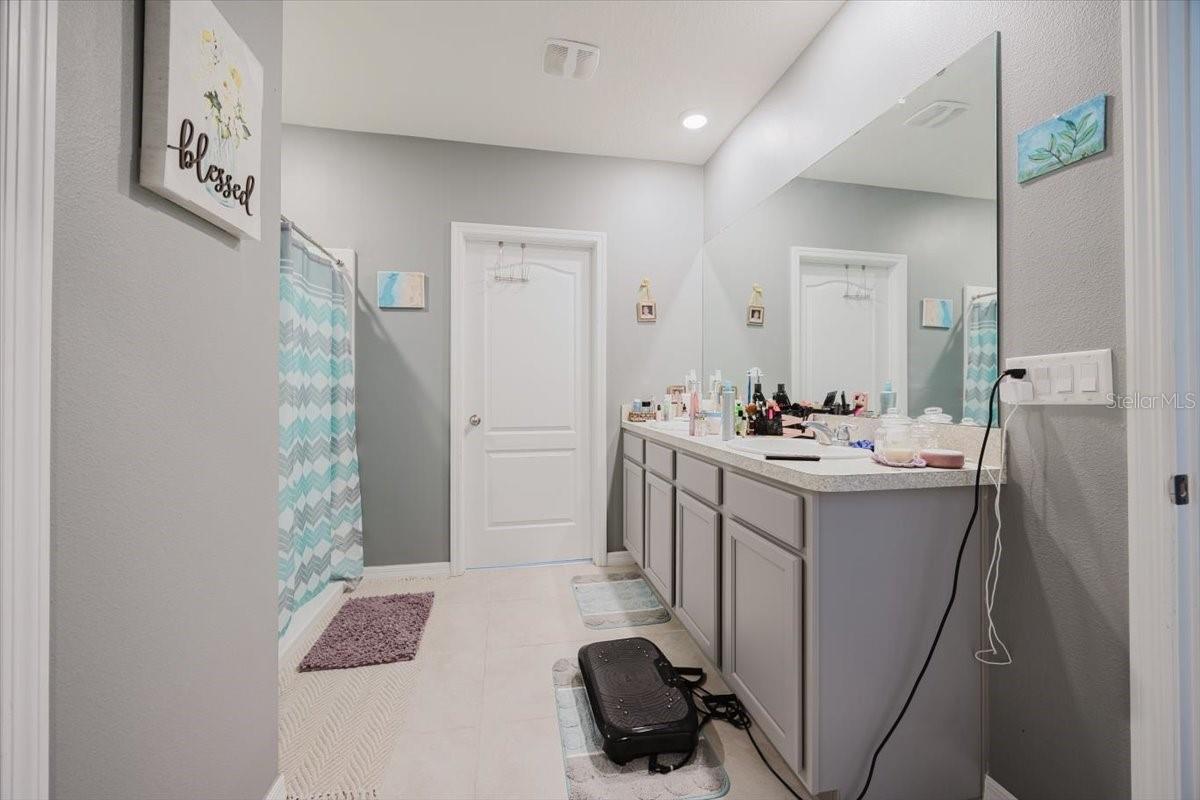 Image 25 of 28 For 344 Alexzander Way