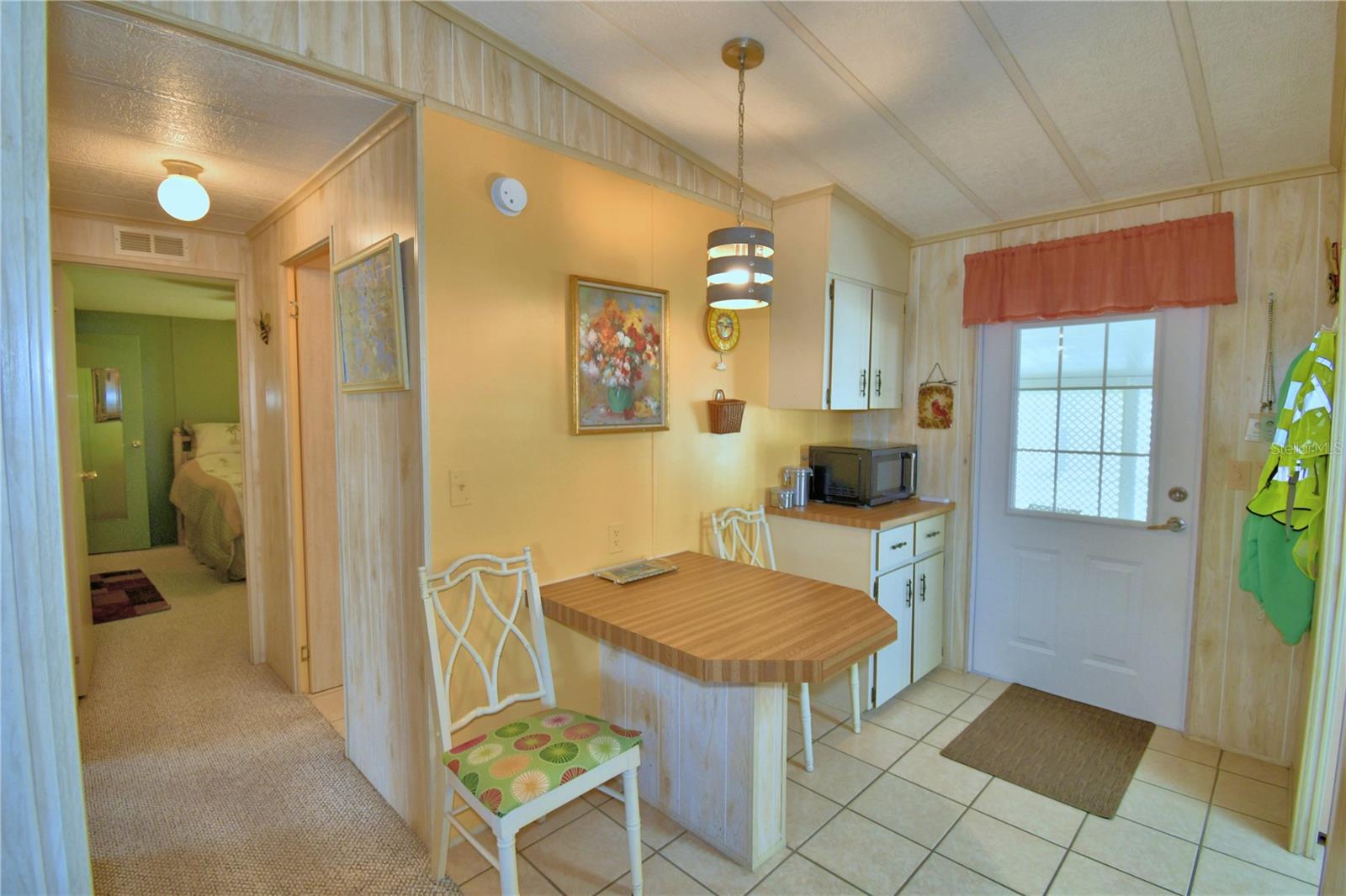 Image 23 of 67 For 4452 Limewood Street