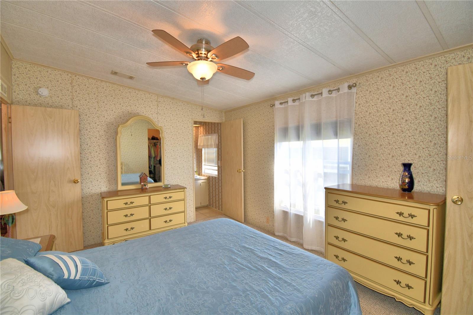 Image 38 of 67 For 4452 Limewood Street