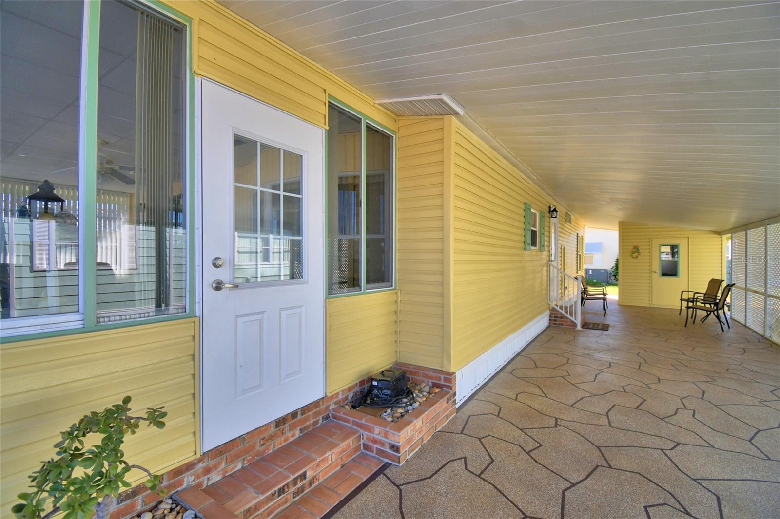 Image 5 of 67 For 4452 Limewood Street