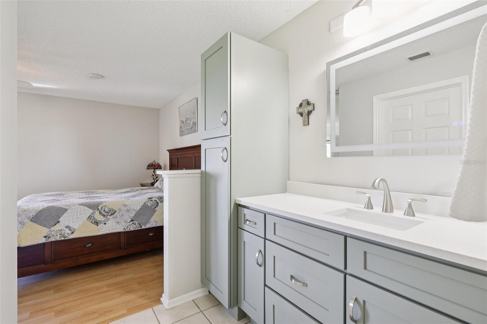 Image 22 of 53 For 703 Magnolia Place