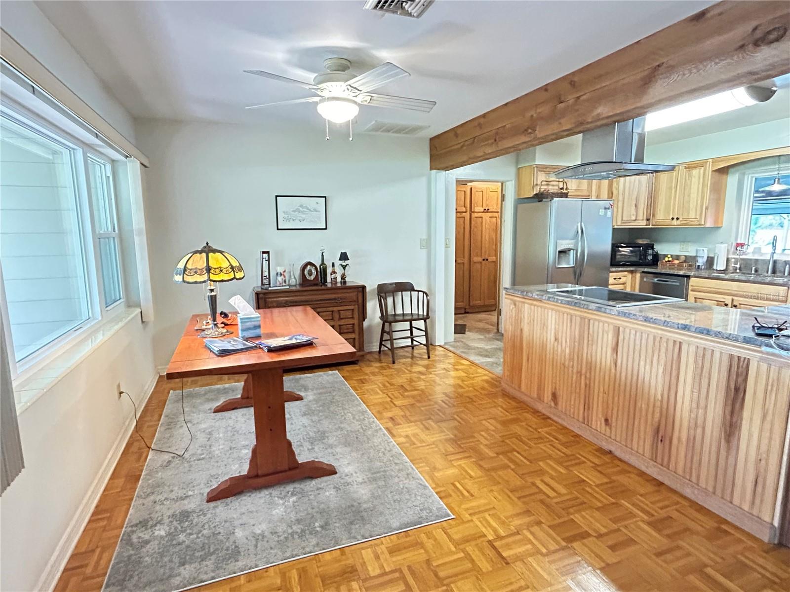 Image 13 of 44 For 1220 Tangerine Parkway Ne