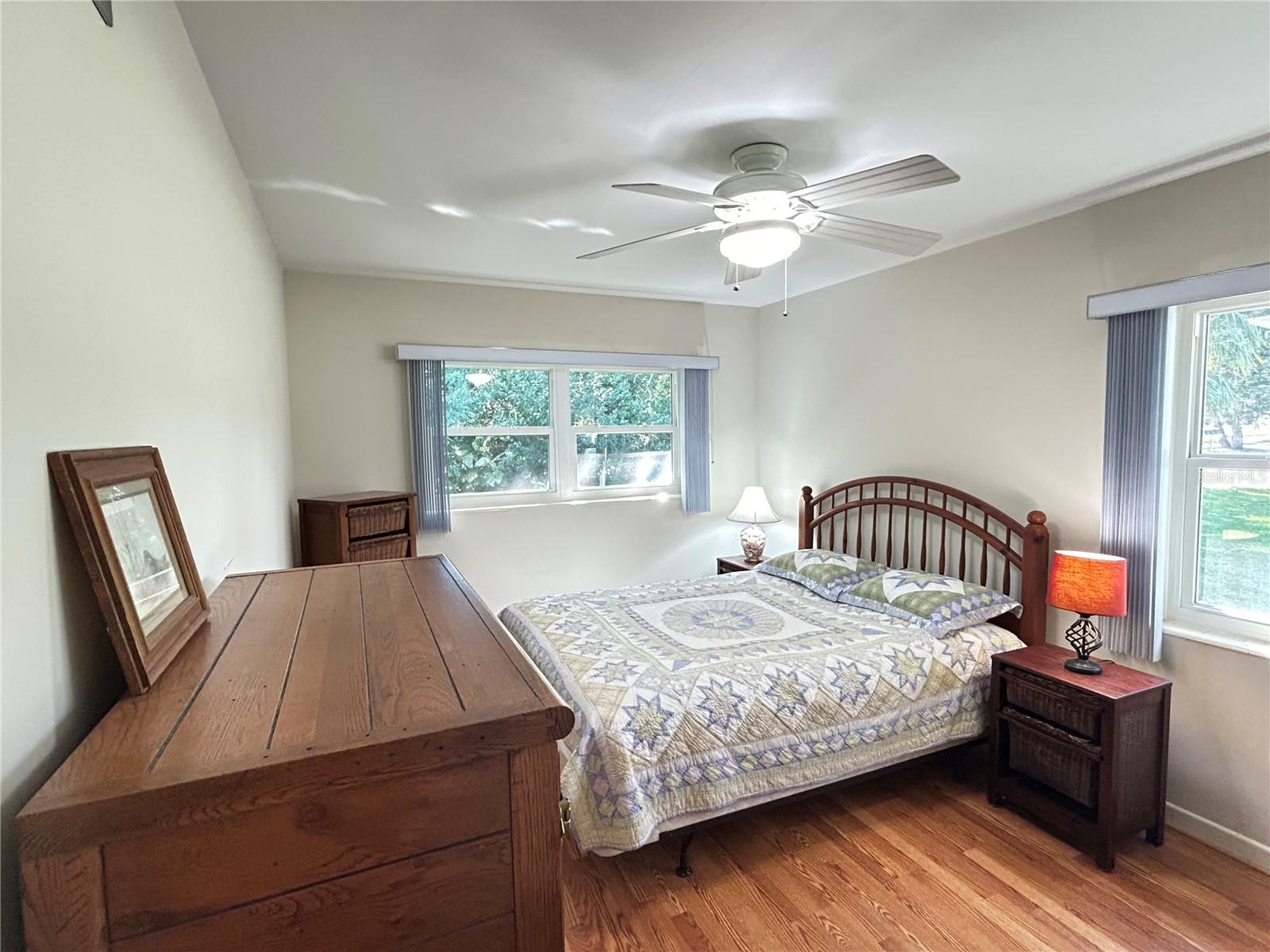 Image 20 of 44 For 1220 Tangerine Parkway Ne