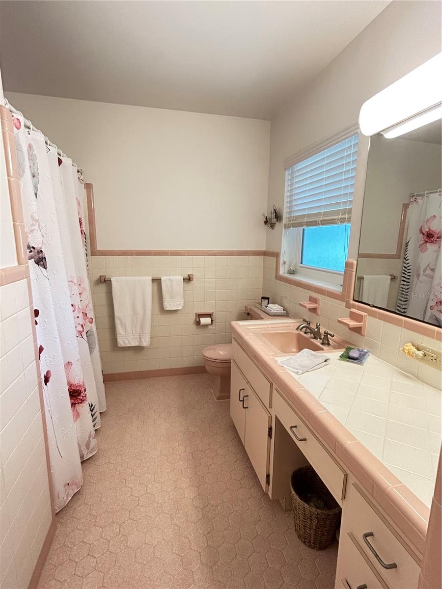 Image 21 of 44 For 1220 Tangerine Parkway Ne