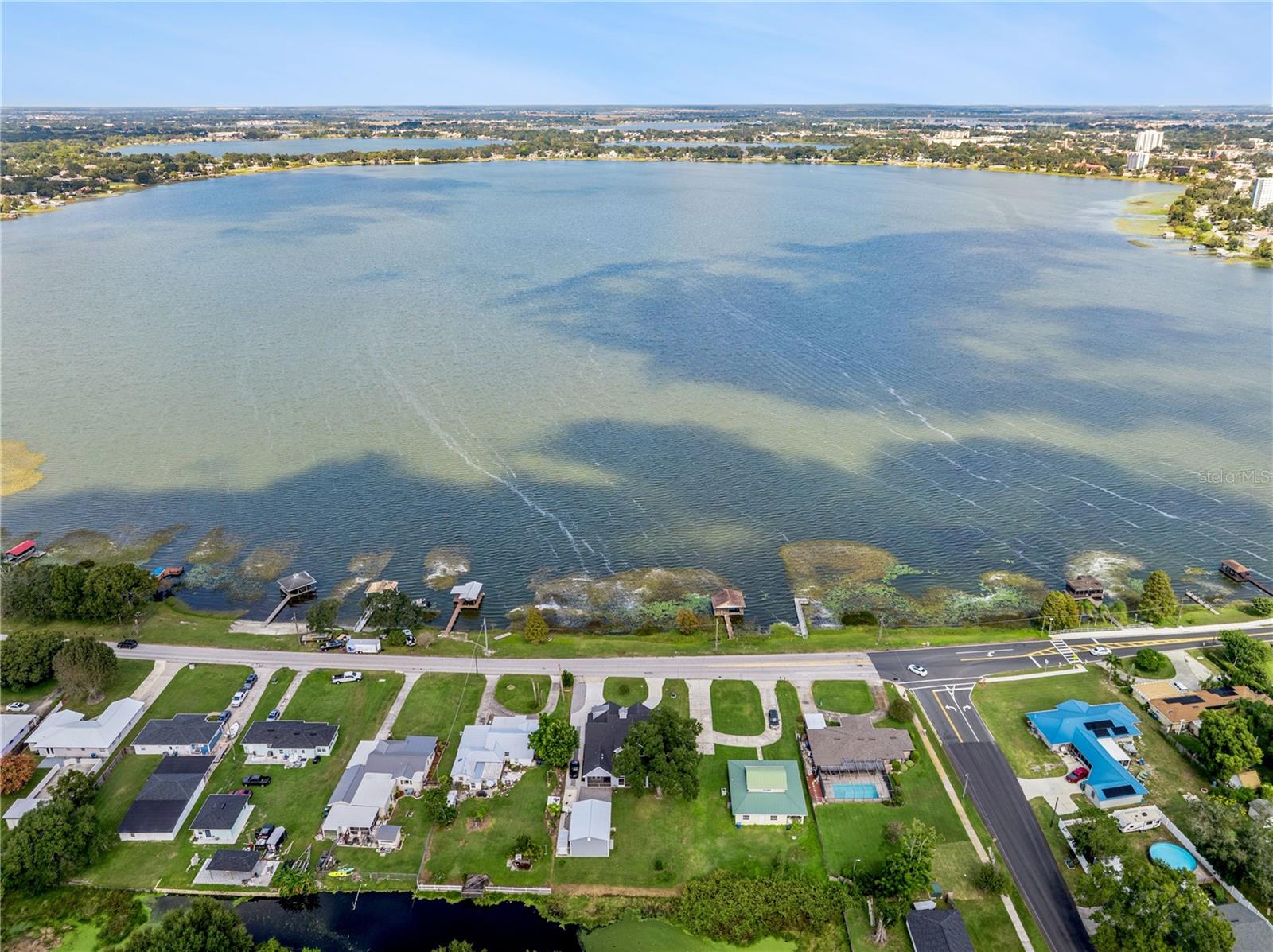 Image 2 of 50 For 1516 Lake Howard Drive