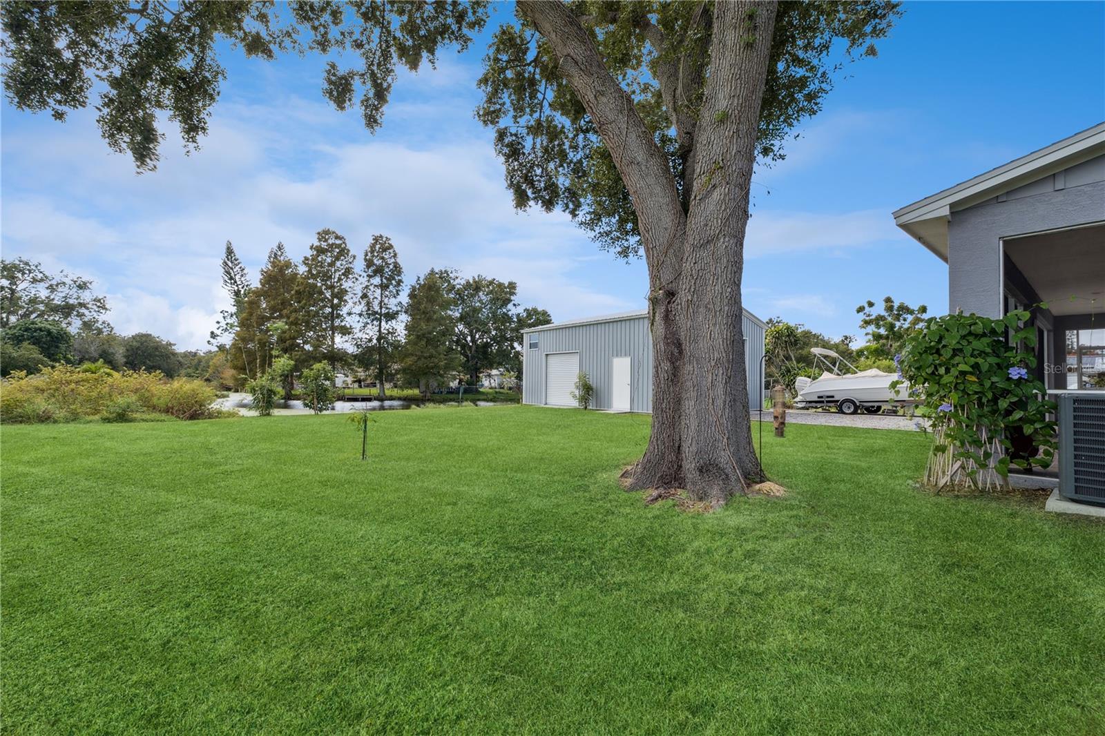 Image 35 of 50 For 1516 Lake Howard Drive