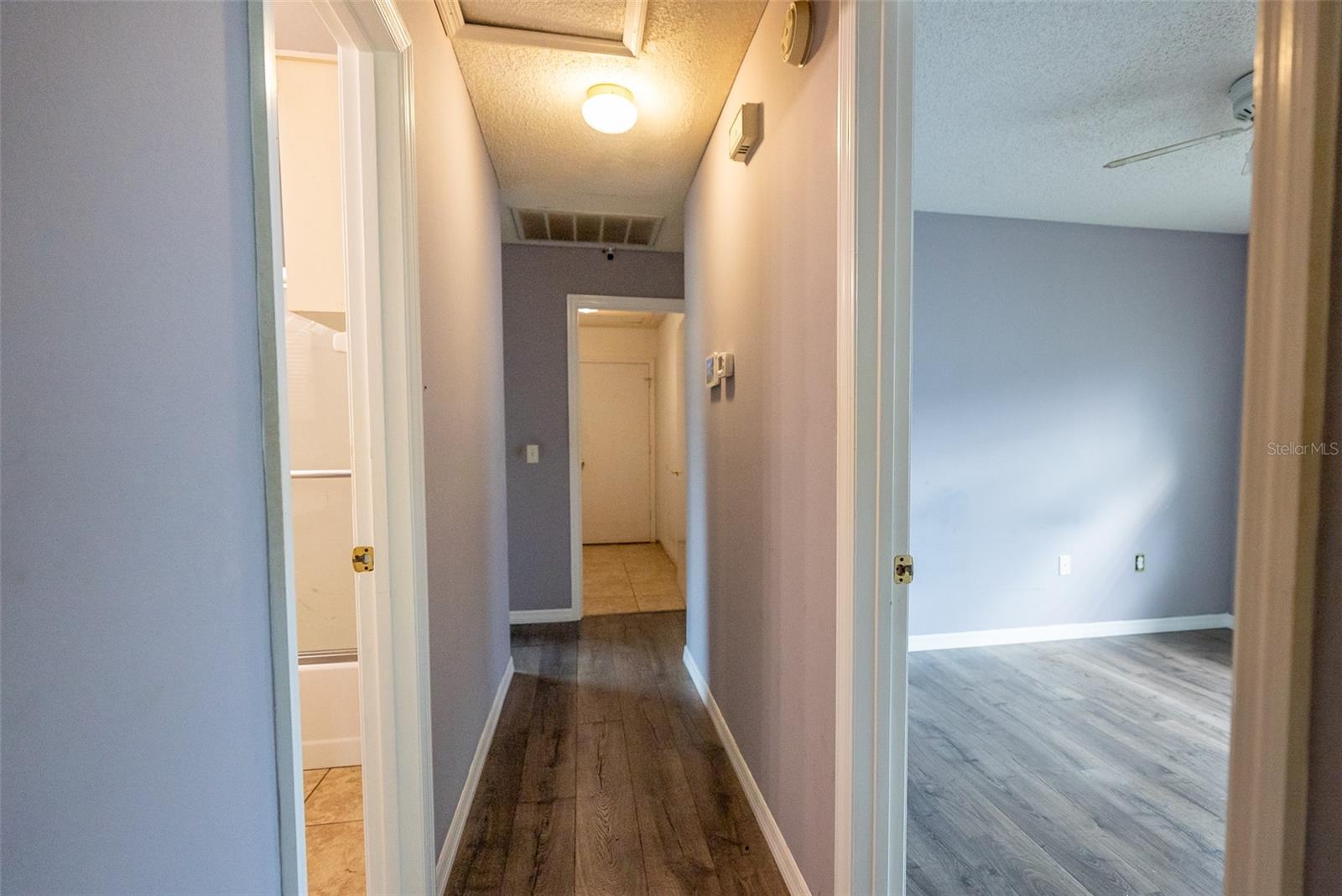 Image 11 of 45 For 94 Saint Kitts Circle