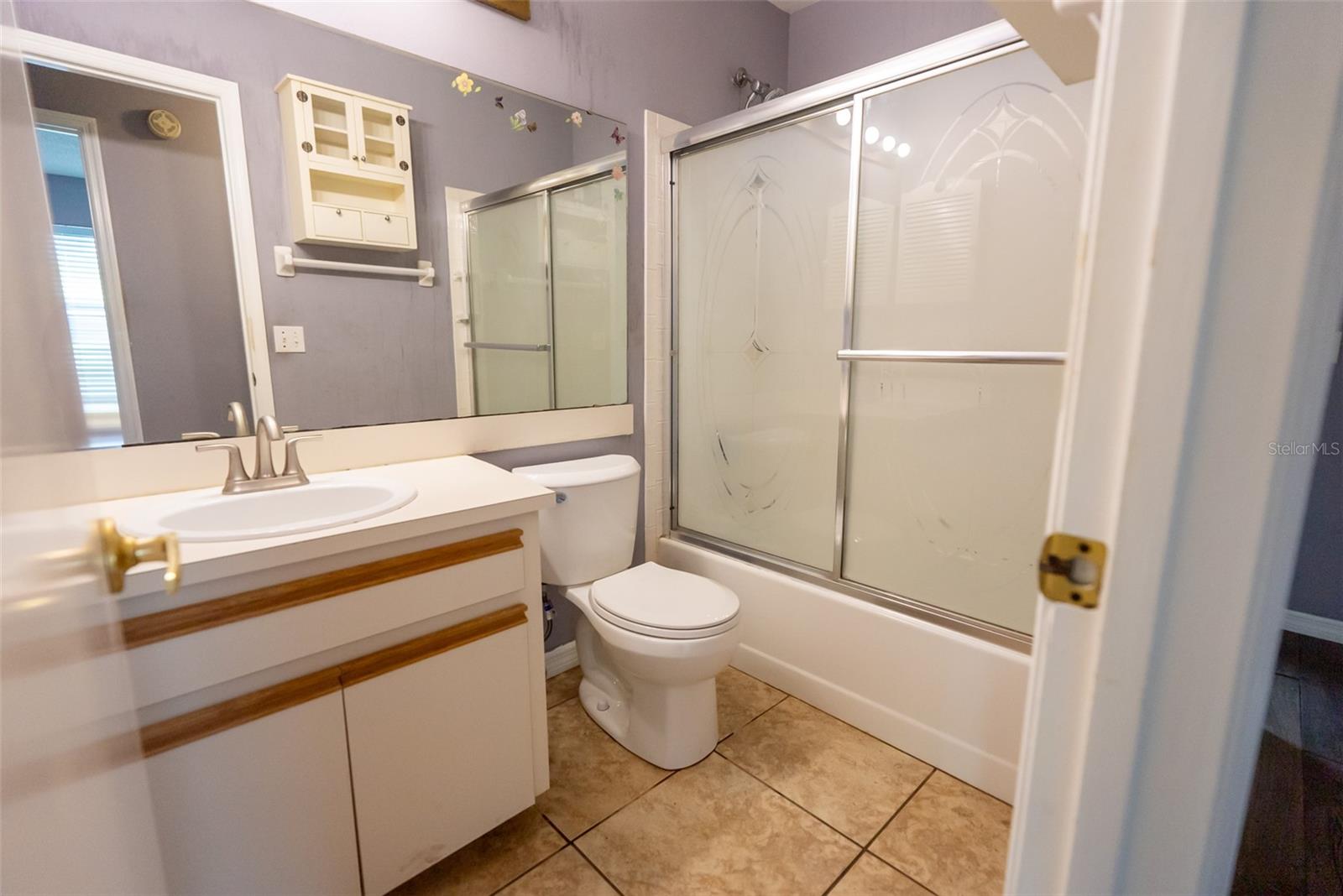 Image 17 of 45 For 94 Saint Kitts Circle