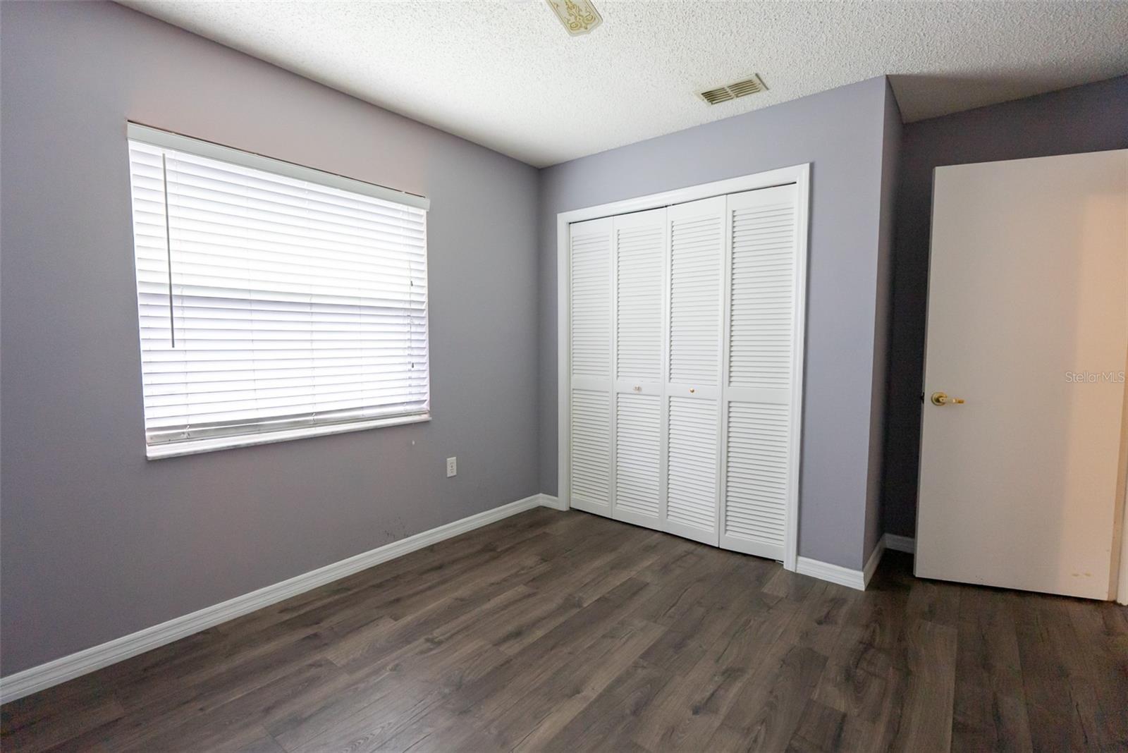 Image 19 of 45 For 94 Saint Kitts Circle