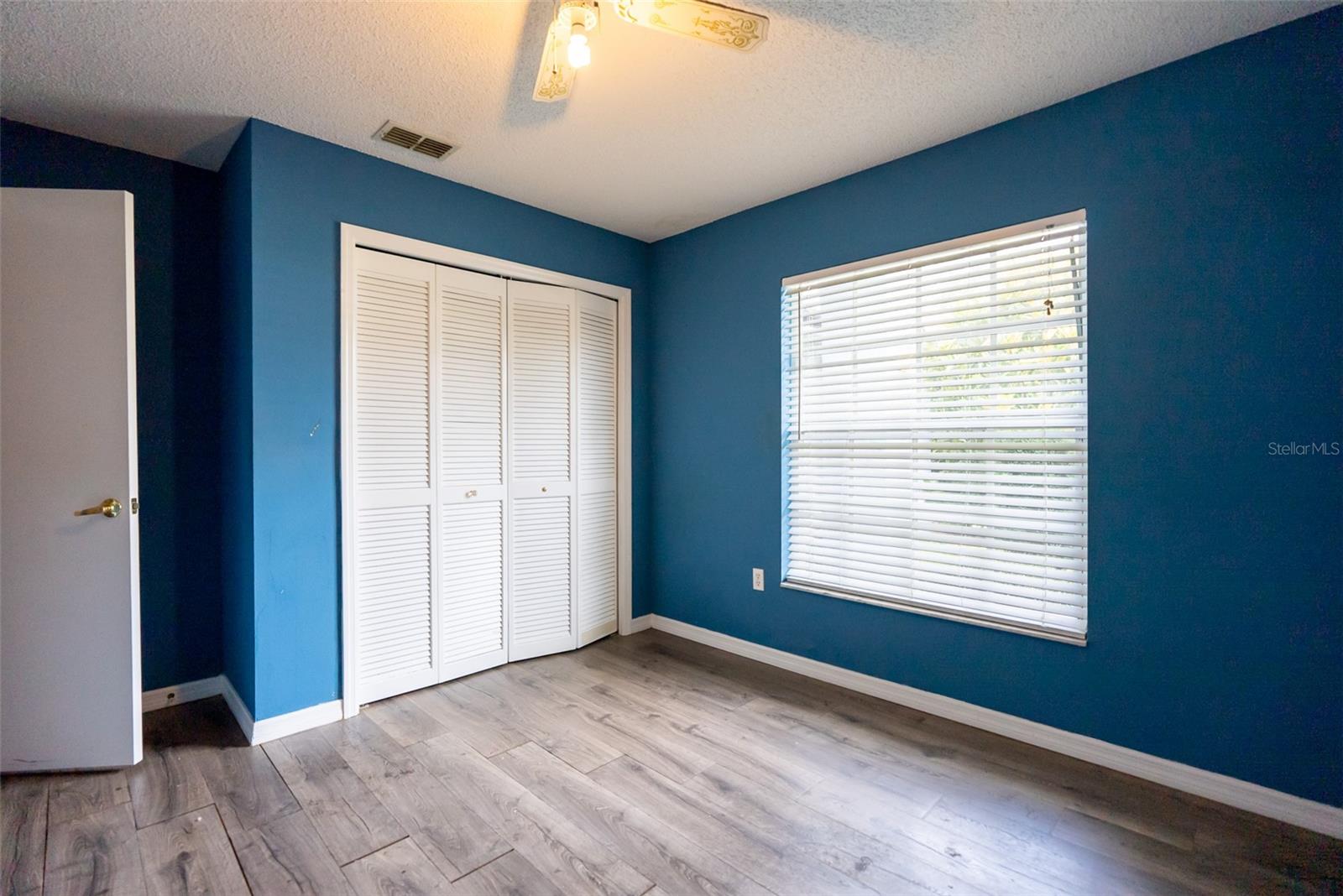 Image 22 of 45 For 94 Saint Kitts Circle