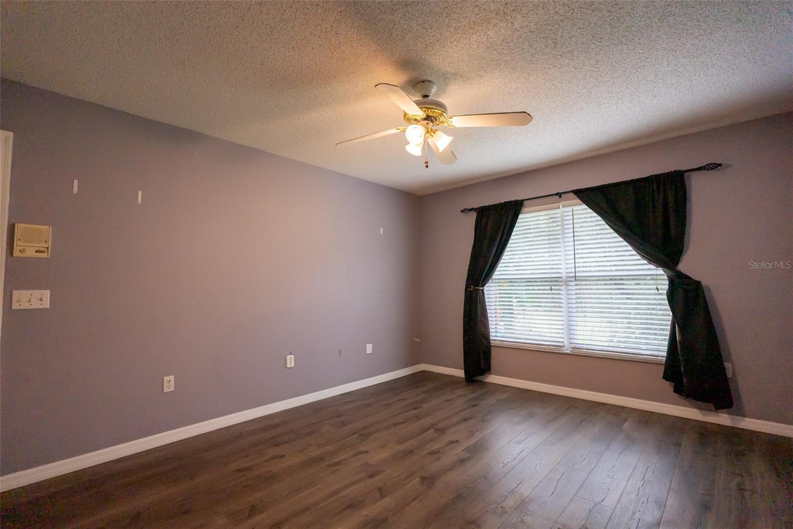 Image 30 of 45 For 94 Saint Kitts Circle