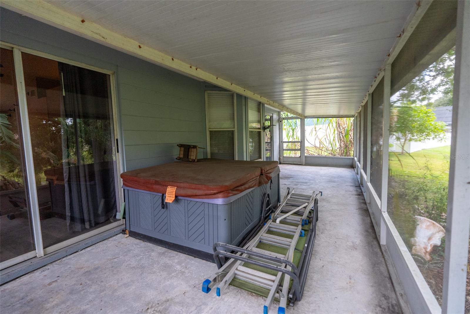 Image 37 of 45 For 94 Saint Kitts Circle