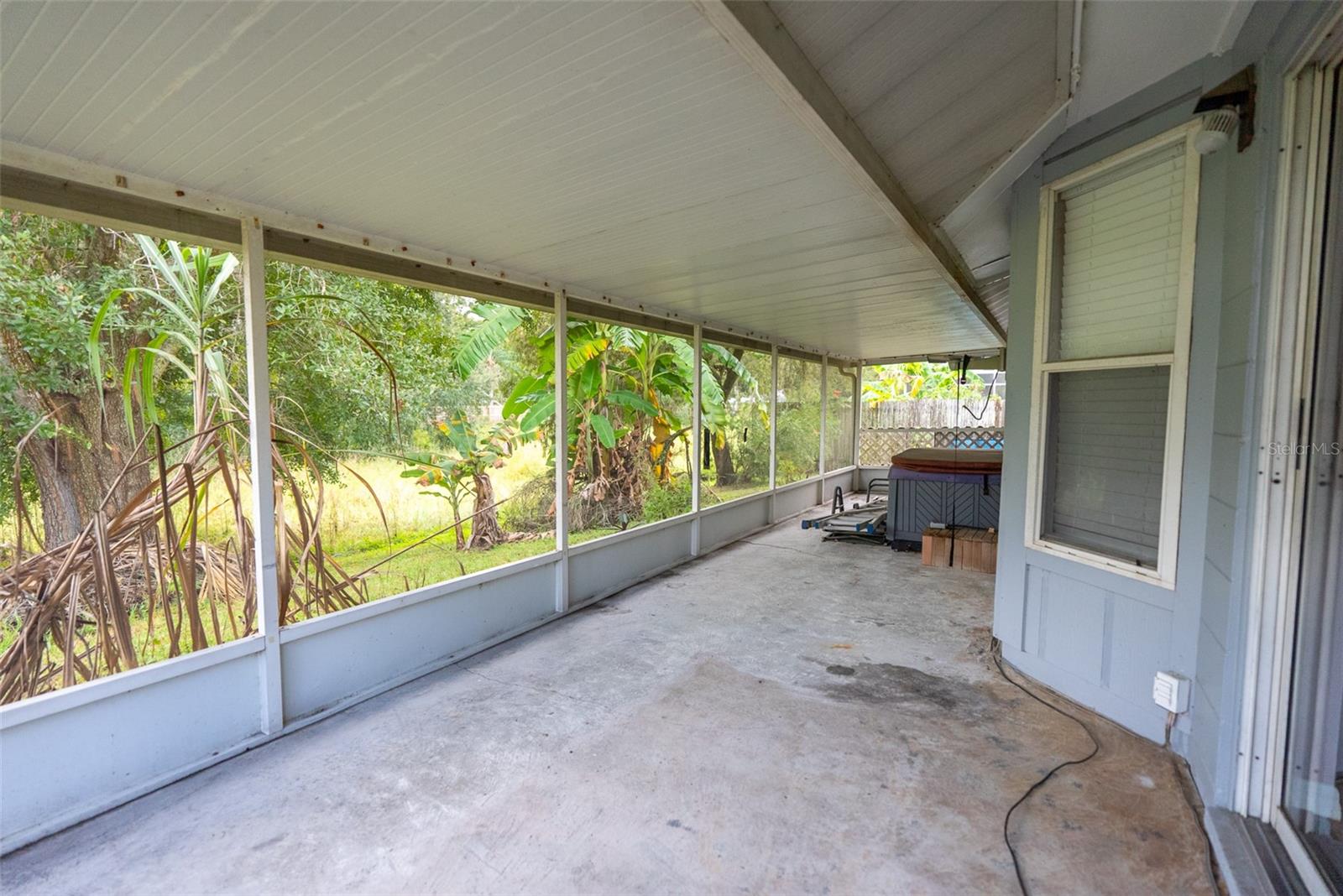 Image 39 of 45 For 94 Saint Kitts Circle